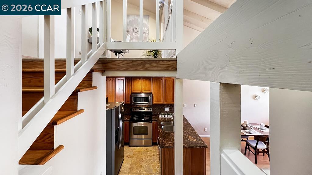 Photo #6: 41127129 Listing: Photo #6