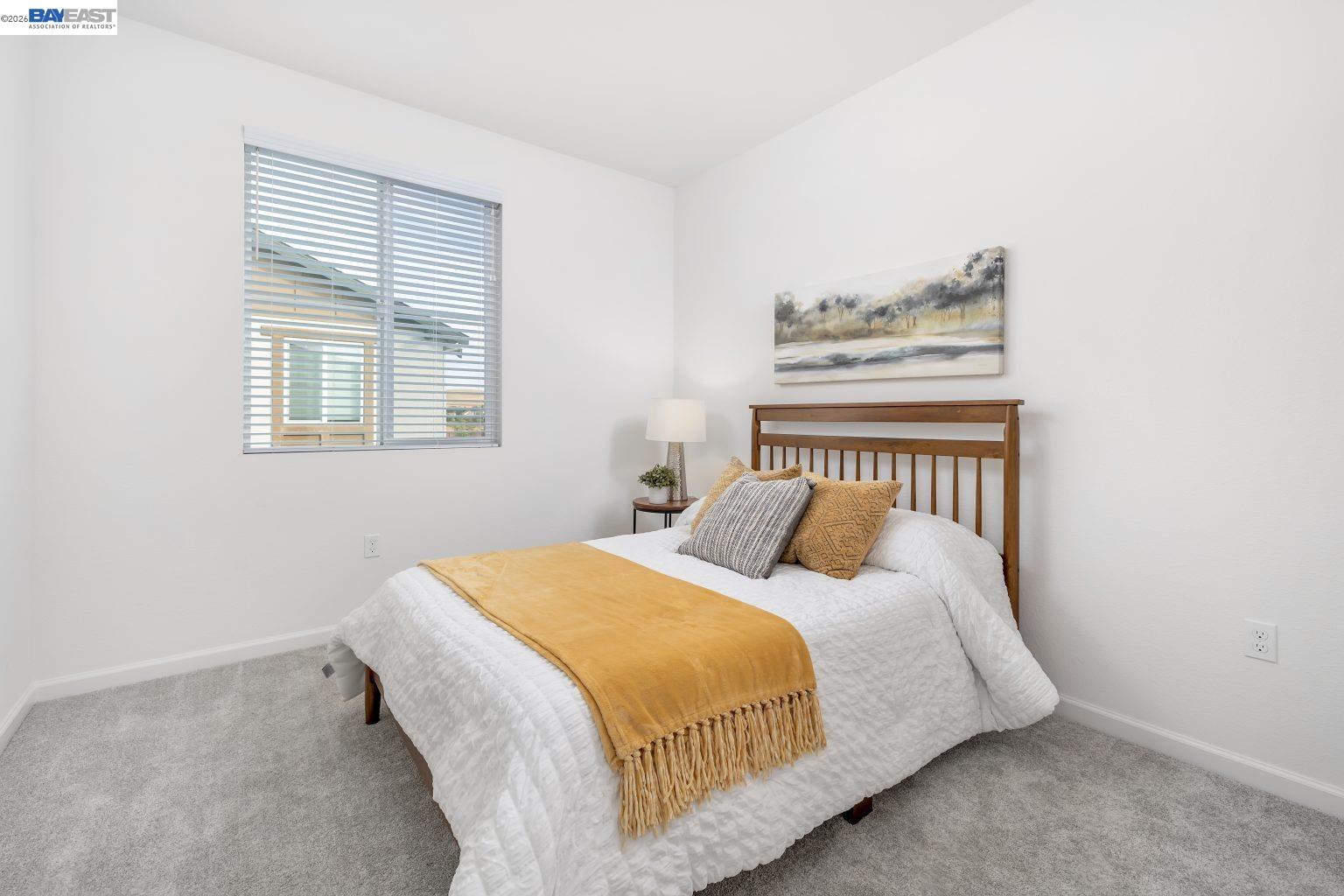 Detail Gallery Image 12 of 30 For 30 Cypress Ct, Pittsburg,  CA 94565 - 4 Beds | 2/1 Baths