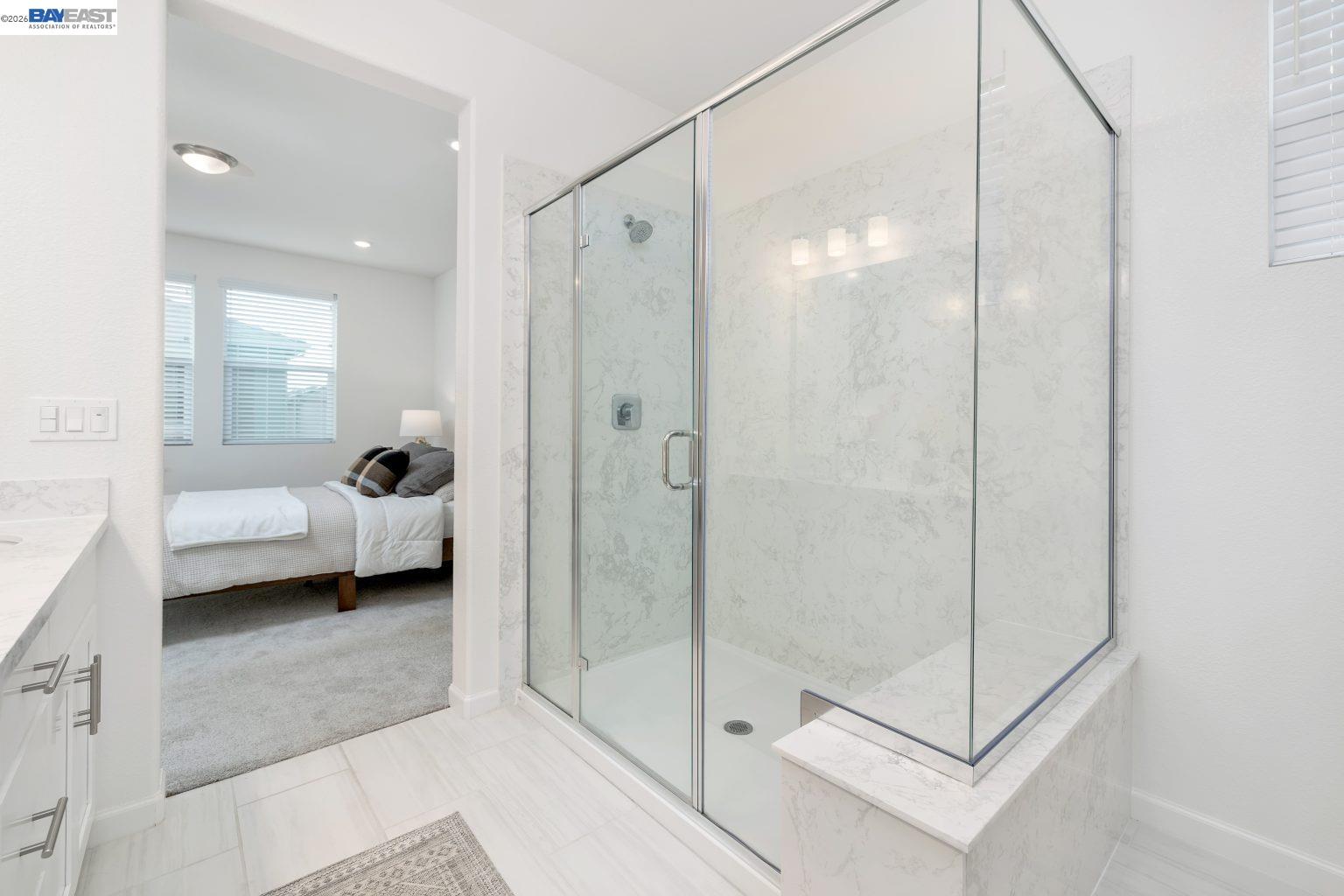 Detail Gallery Image 20 of 30 For 30 Cypress Ct, Pittsburg,  CA 94565 - 4 Beds | 2/1 Baths