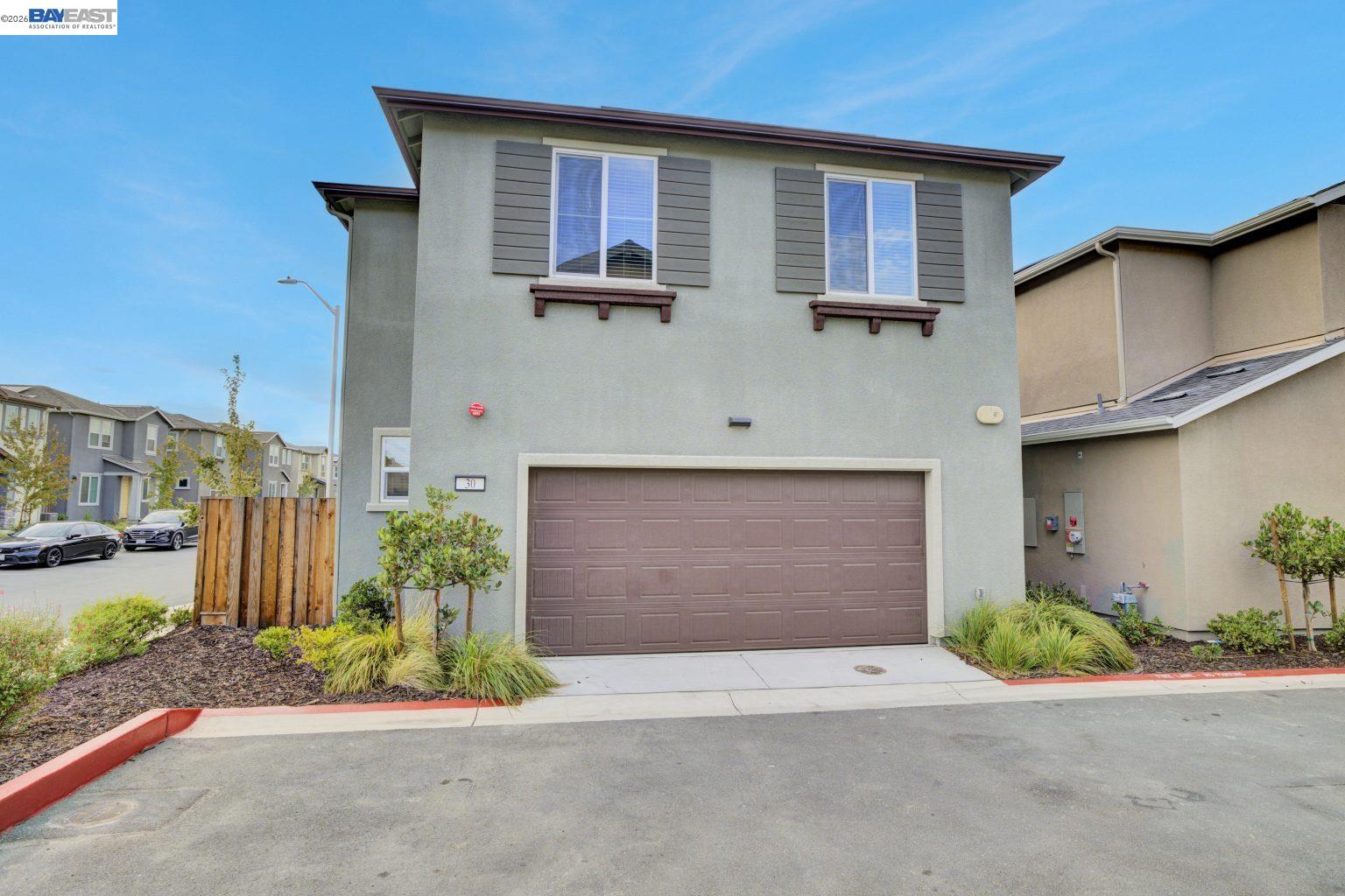 Detail Gallery Image 24 of 30 For 30 Cypress Ct, Pittsburg,  CA 94565 - 4 Beds | 2/1 Baths