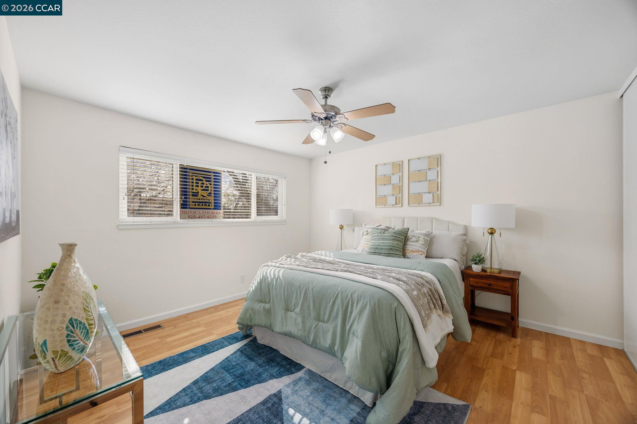 Detail Gallery Image 8 of 15 For 3828 Willow Pass Rd #D,  Concord,  CA 94519 - 3 Beds | 1/1 Baths