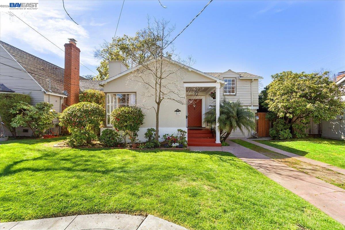 Detail Gallery Image 12 of 60 For 819 Superior Ave, San Leandro,  CA 94577 - 3 Beds | 2/1 Baths