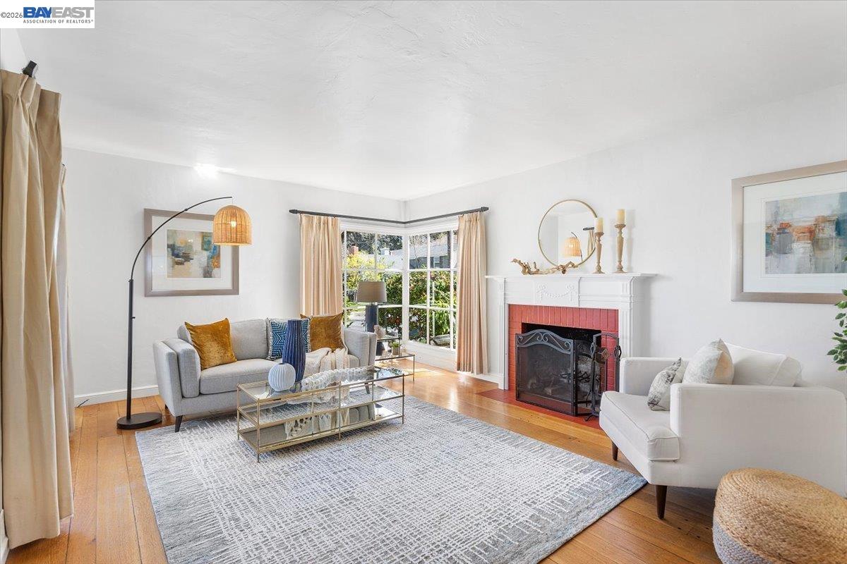 Detail Gallery Image 17 of 60 For 819 Superior Ave, San Leandro,  CA 94577 - 3 Beds | 2/1 Baths