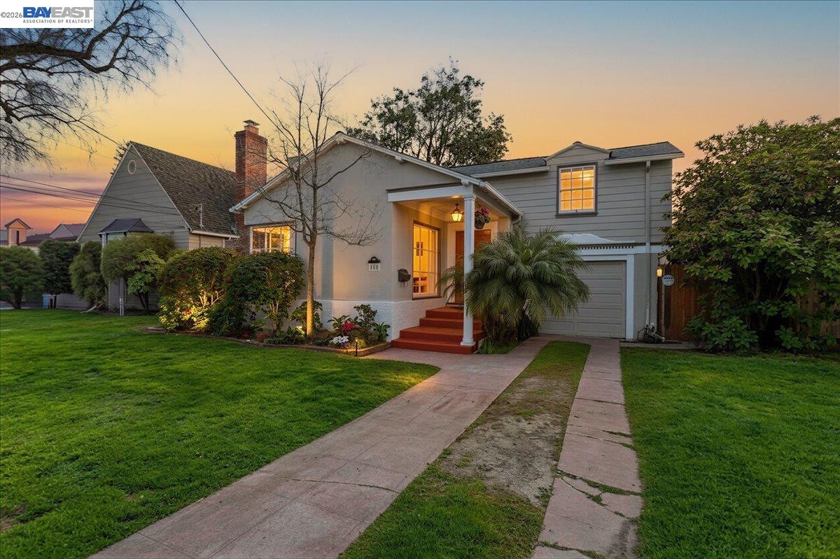 Detail Gallery Image 3 of 60 For 819 Superior Ave, San Leandro,  CA 94577 - 3 Beds | 2/1 Baths