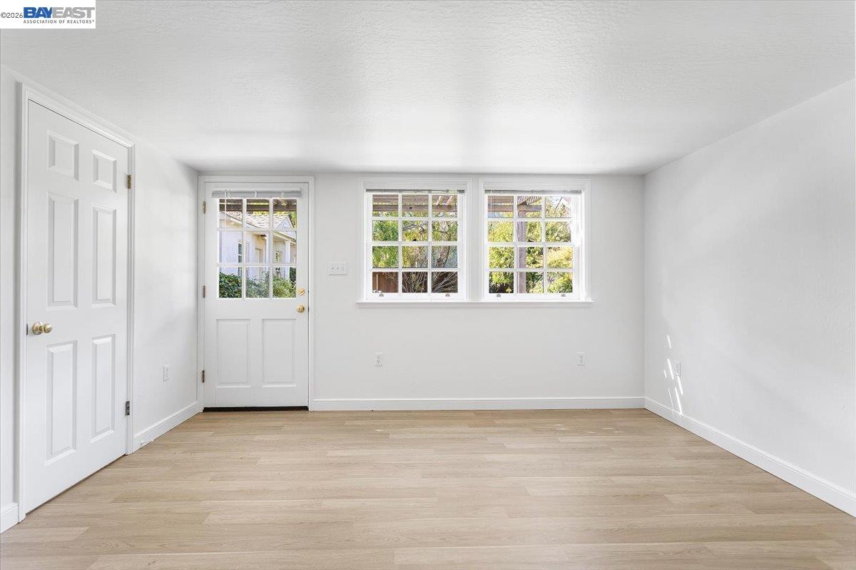 Detail Gallery Image 34 of 60 For 819 Superior Ave, San Leandro,  CA 94577 - 3 Beds | 2/1 Baths