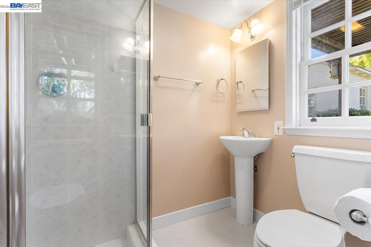 Detail Gallery Image 36 of 60 For 819 Superior Ave, San Leandro,  CA 94577 - 3 Beds | 2/1 Baths