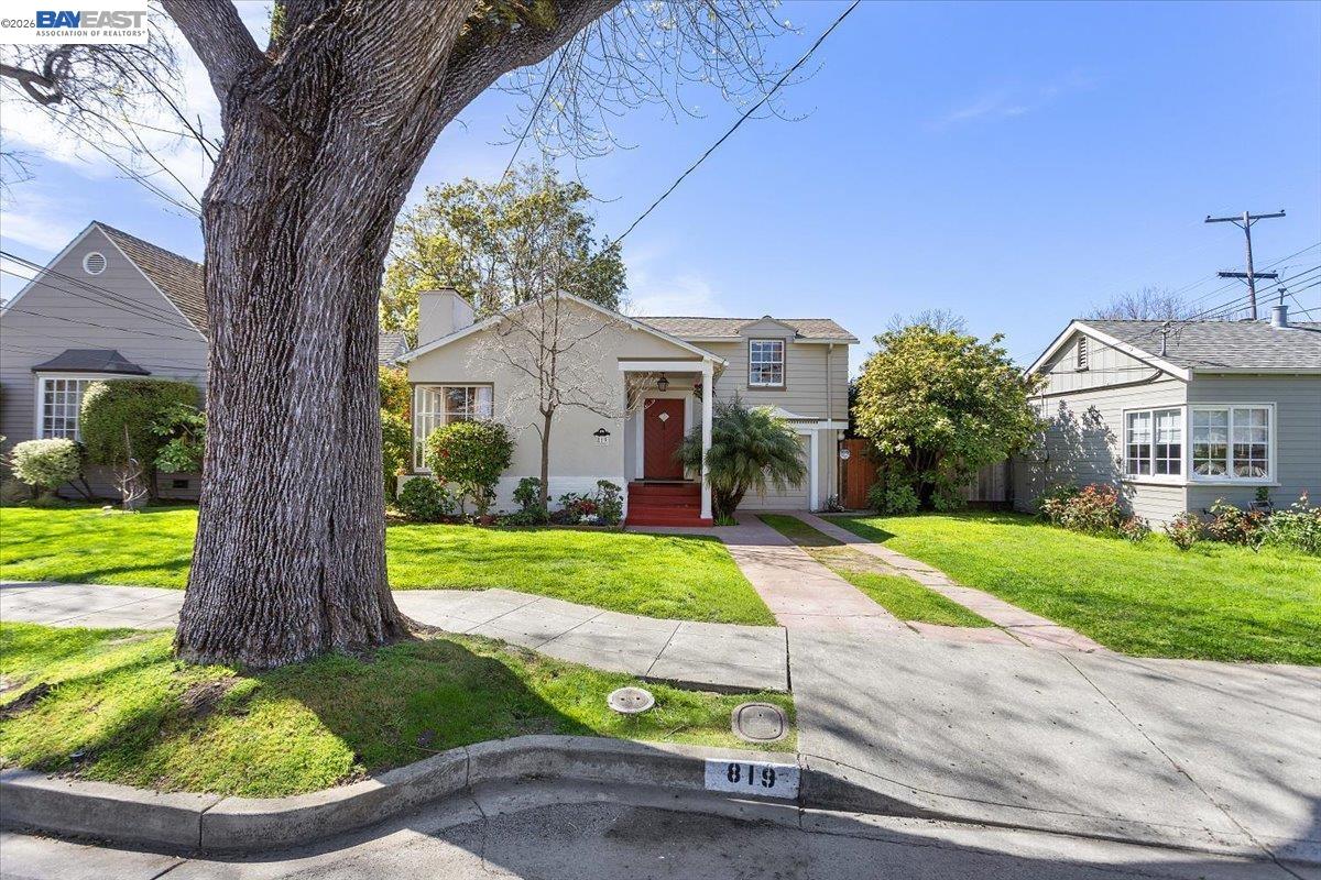 Detail Gallery Image 6 of 60 For 819 Superior Ave, San Leandro,  CA 94577 - 3 Beds | 2/1 Baths