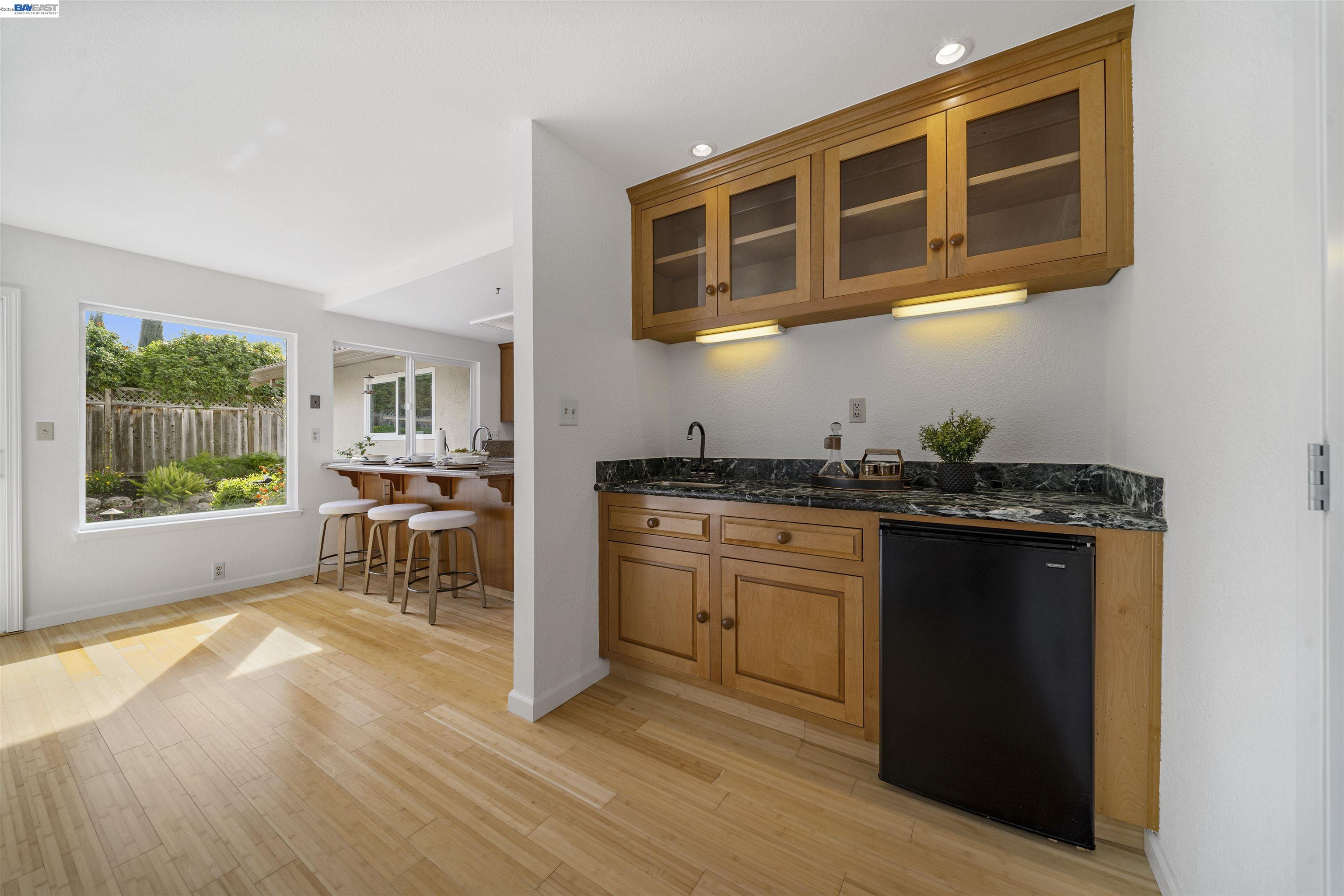 Detail Gallery Image 18 of 51 For 5534 Blackbird Dr, Pleasanton,  CA 94566 - 4 Beds | 2 Baths