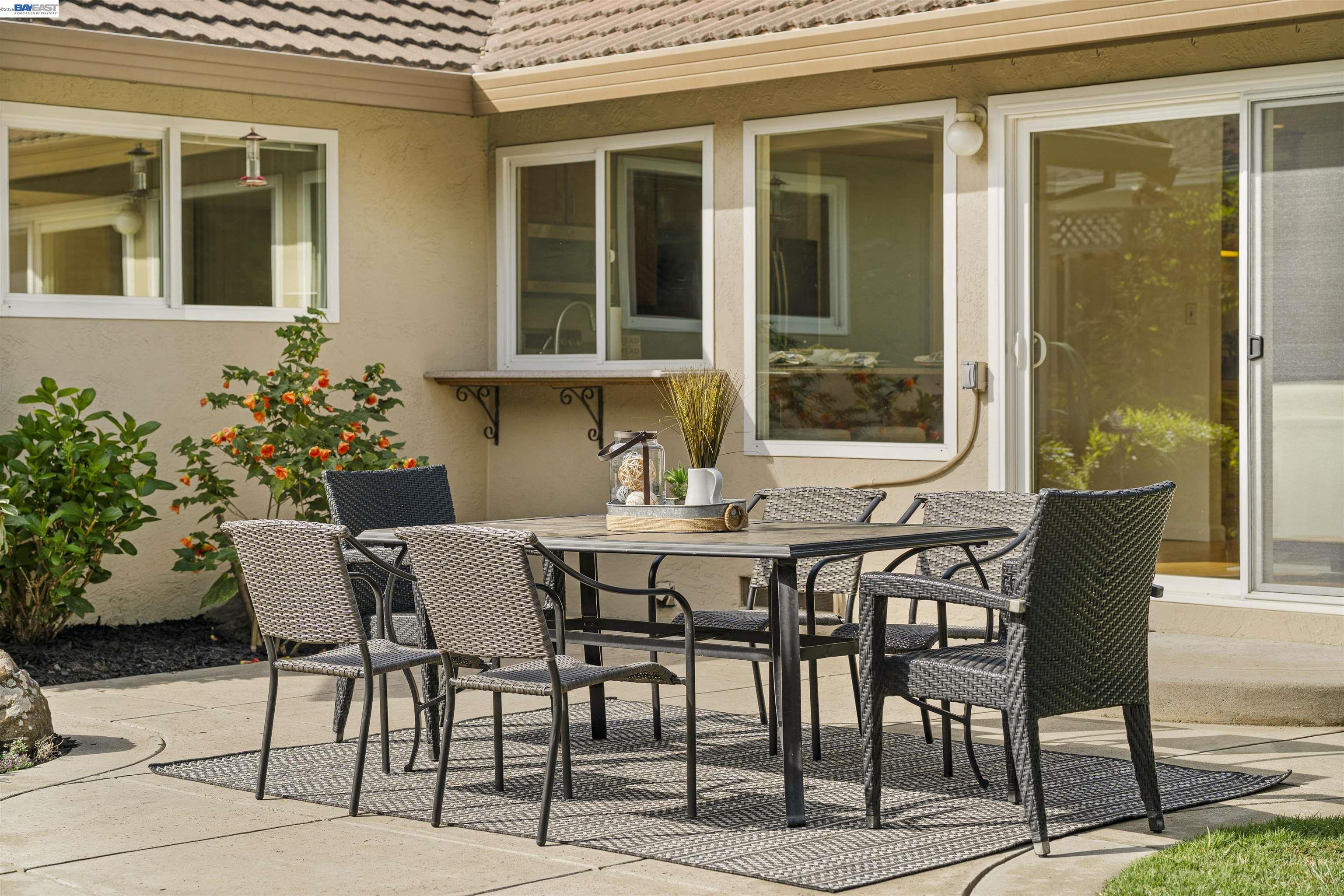 Detail Gallery Image 36 of 51 For 5534 Blackbird Dr, Pleasanton,  CA 94566 - 4 Beds | 2 Baths