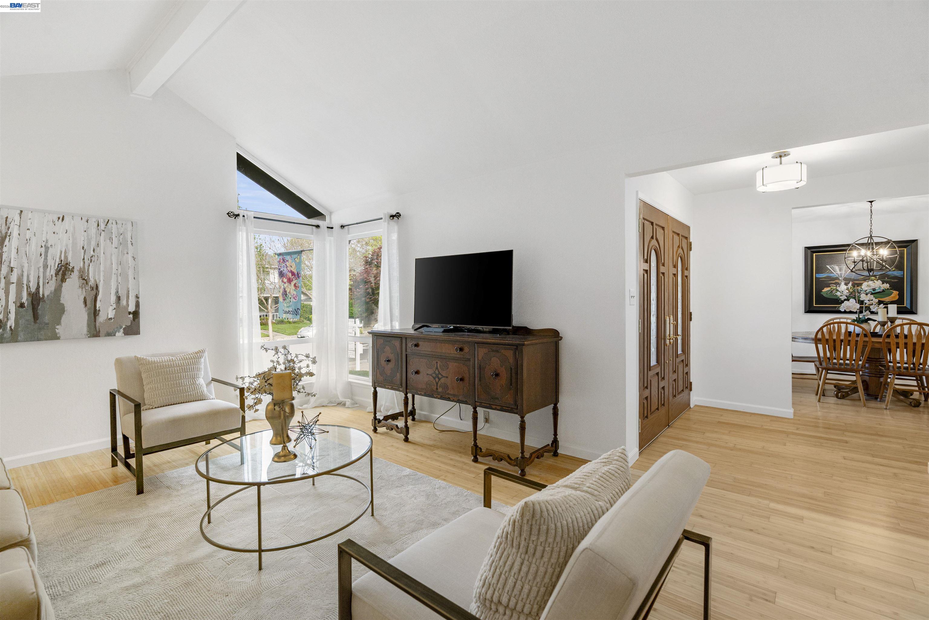 Detail Gallery Image 5 of 51 For 5534 Blackbird Dr, Pleasanton,  CA 94566 - 4 Beds | 2 Baths