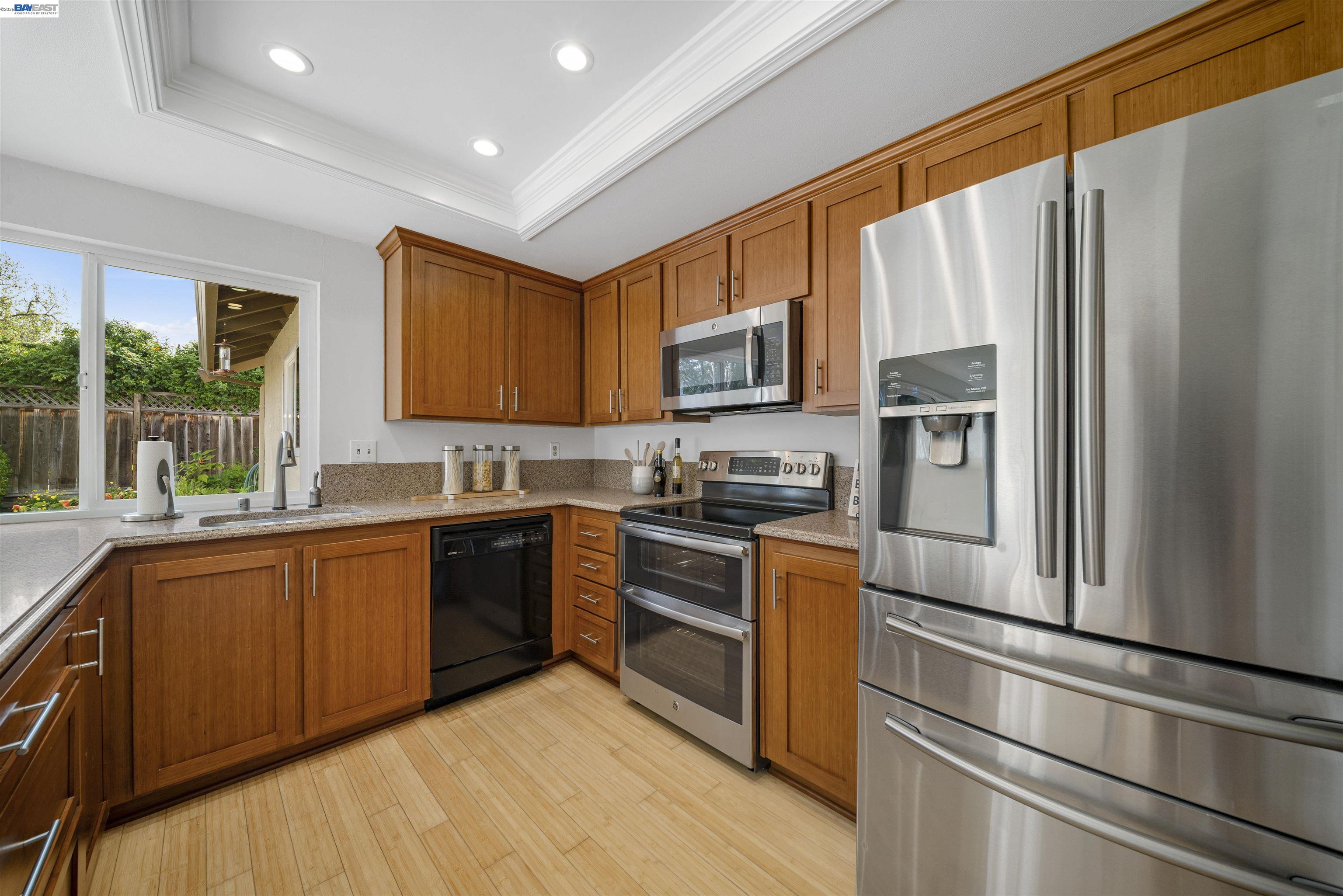 Detail Gallery Image 10 of 51 For 5534 Blackbird Dr, Pleasanton,  CA 94566 - 4 Beds | 2 Baths