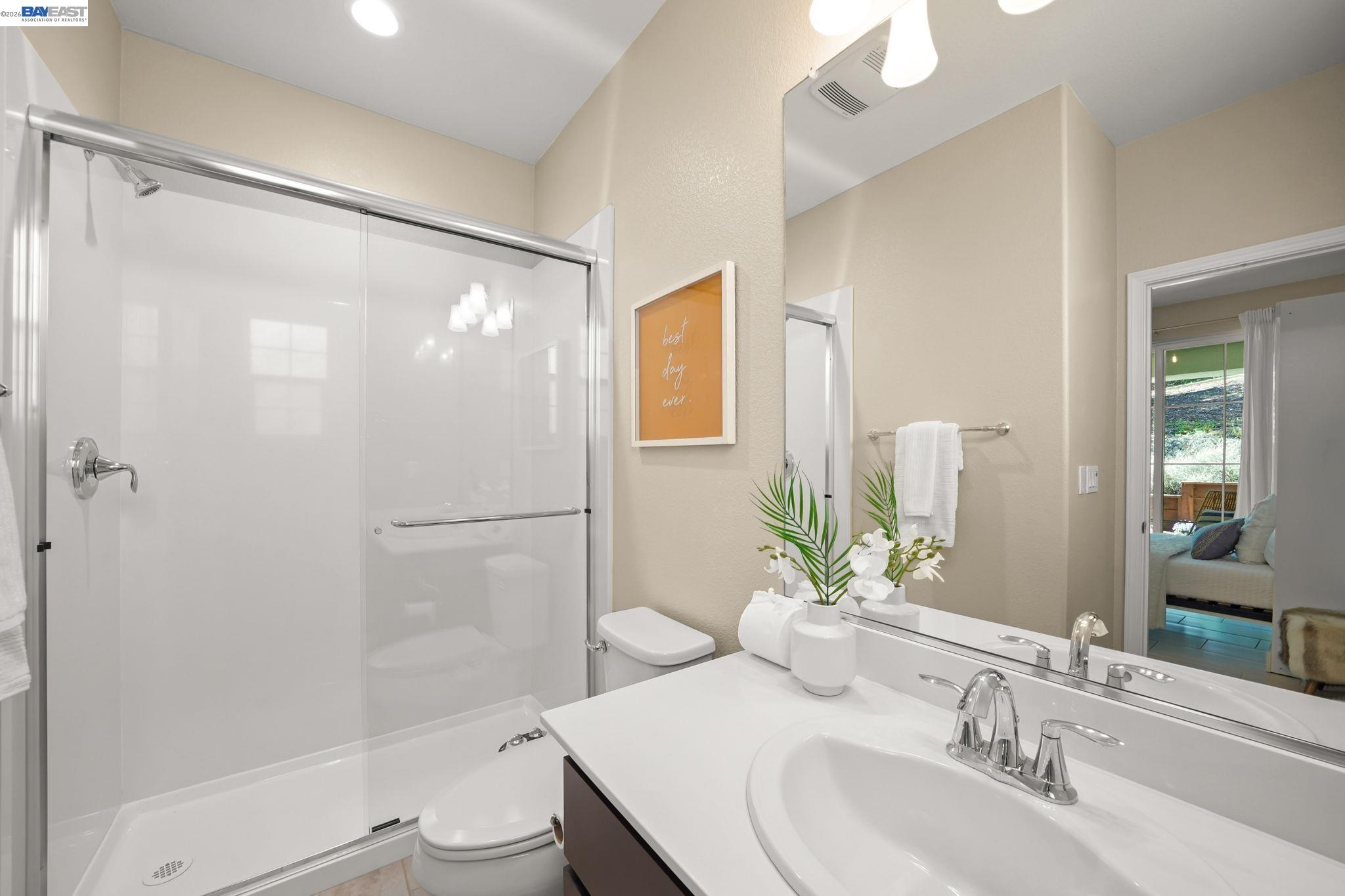 Detail Gallery Image 31 of 59 For 2703 Tribune Ave, Hayward,  CA 94542 - 5 Beds | 5/1 Baths