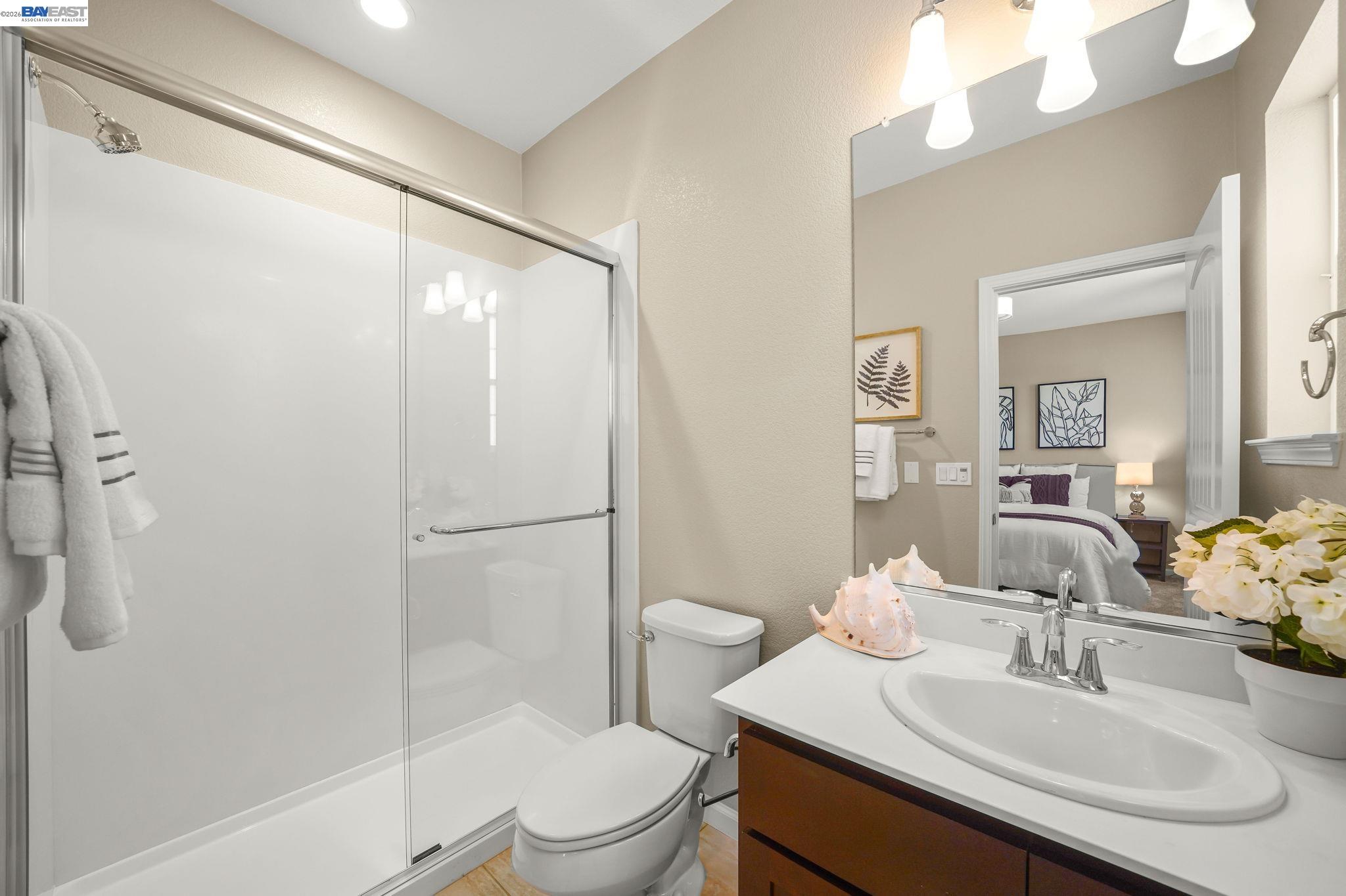 Detail Gallery Image 39 of 59 For 2703 Tribune Ave, Hayward,  CA 94542 - 5 Beds | 5/1 Baths