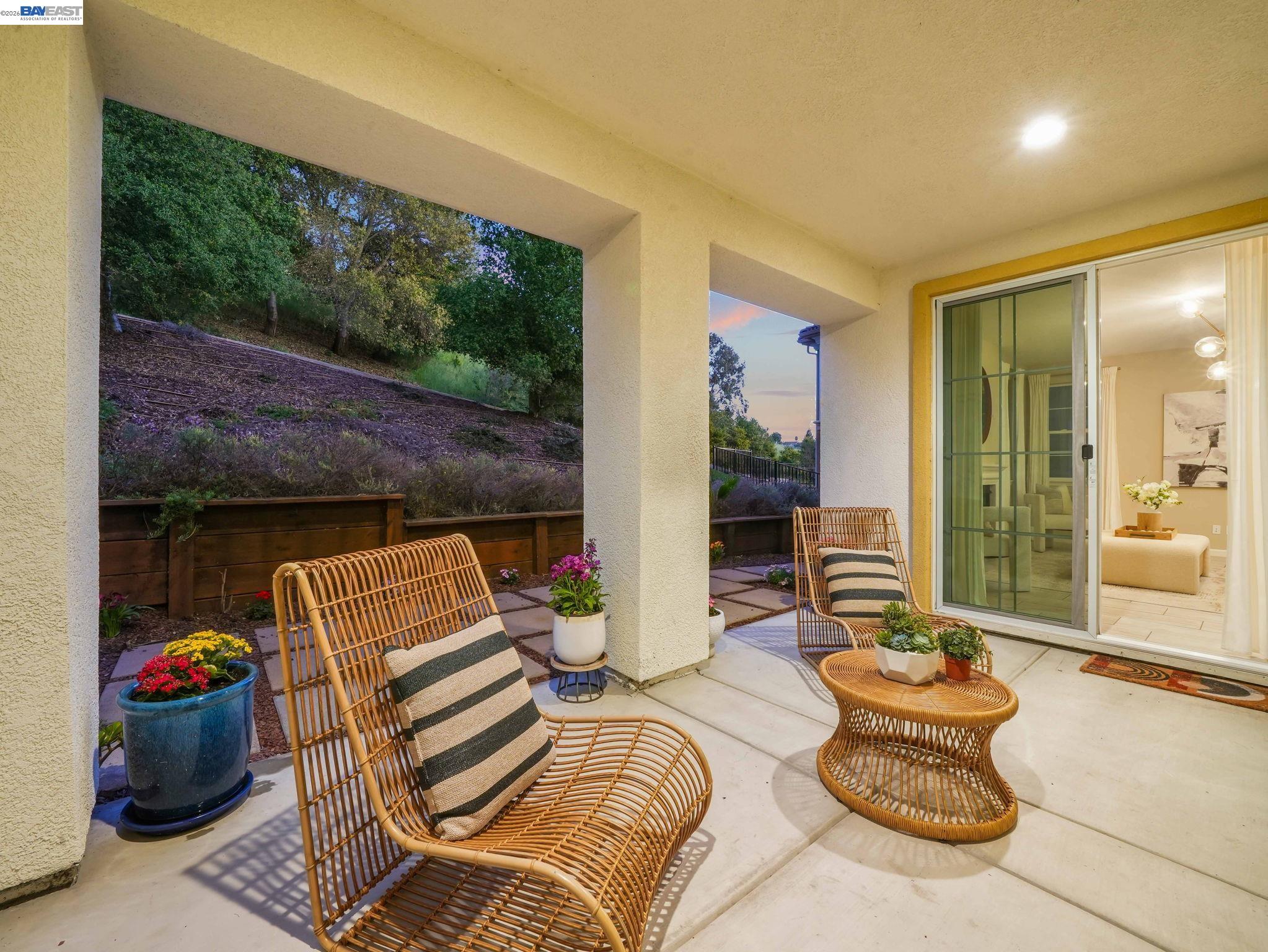 Detail Gallery Image 46 of 59 For 2703 Tribune Ave, Hayward,  CA 94542 - 5 Beds | 5/1 Baths