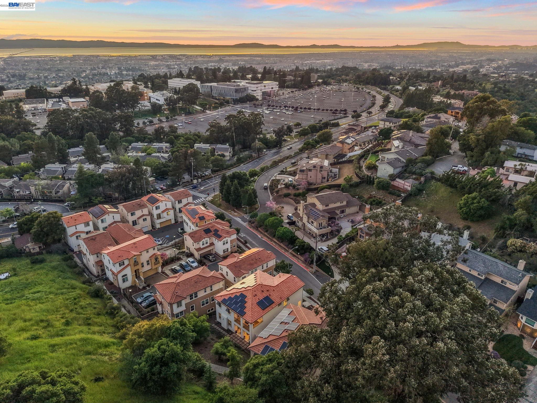 Detail Gallery Image 55 of 59 For 2703 Tribune Ave, Hayward,  CA 94542 - 5 Beds | 5/1 Baths