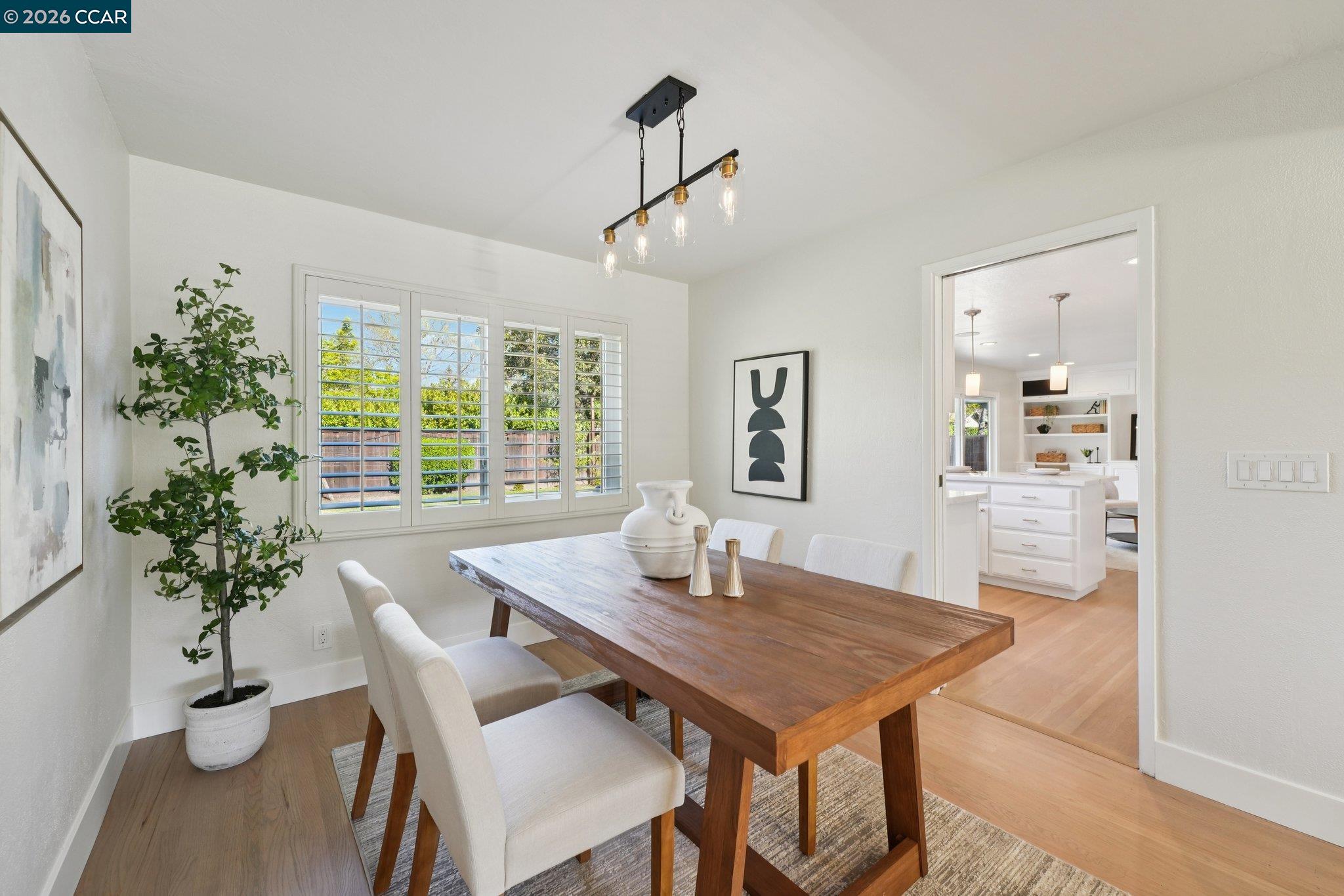 Detail Gallery Image 12 of 60 For 132 Whitethorne Dr, Moraga,  CA 94556 - 4 Beds | 3 Baths