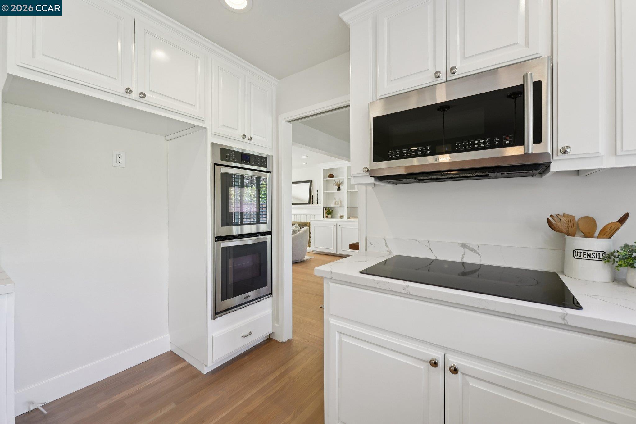 Detail Gallery Image 18 of 60 For 132 Whitethorne Dr, Moraga,  CA 94556 - 4 Beds | 3 Baths