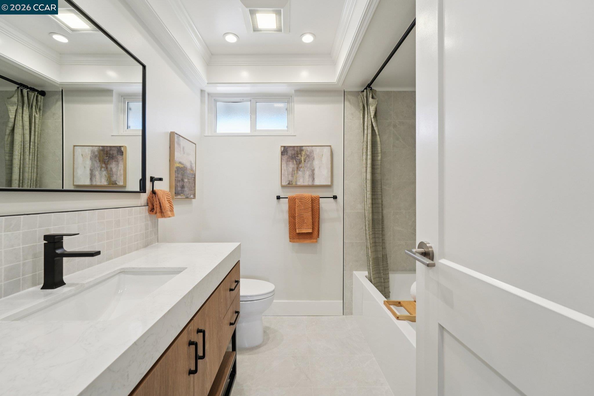 Detail Gallery Image 25 of 60 For 132 Whitethorne Dr, Moraga,  CA 94556 - 4 Beds | 3 Baths