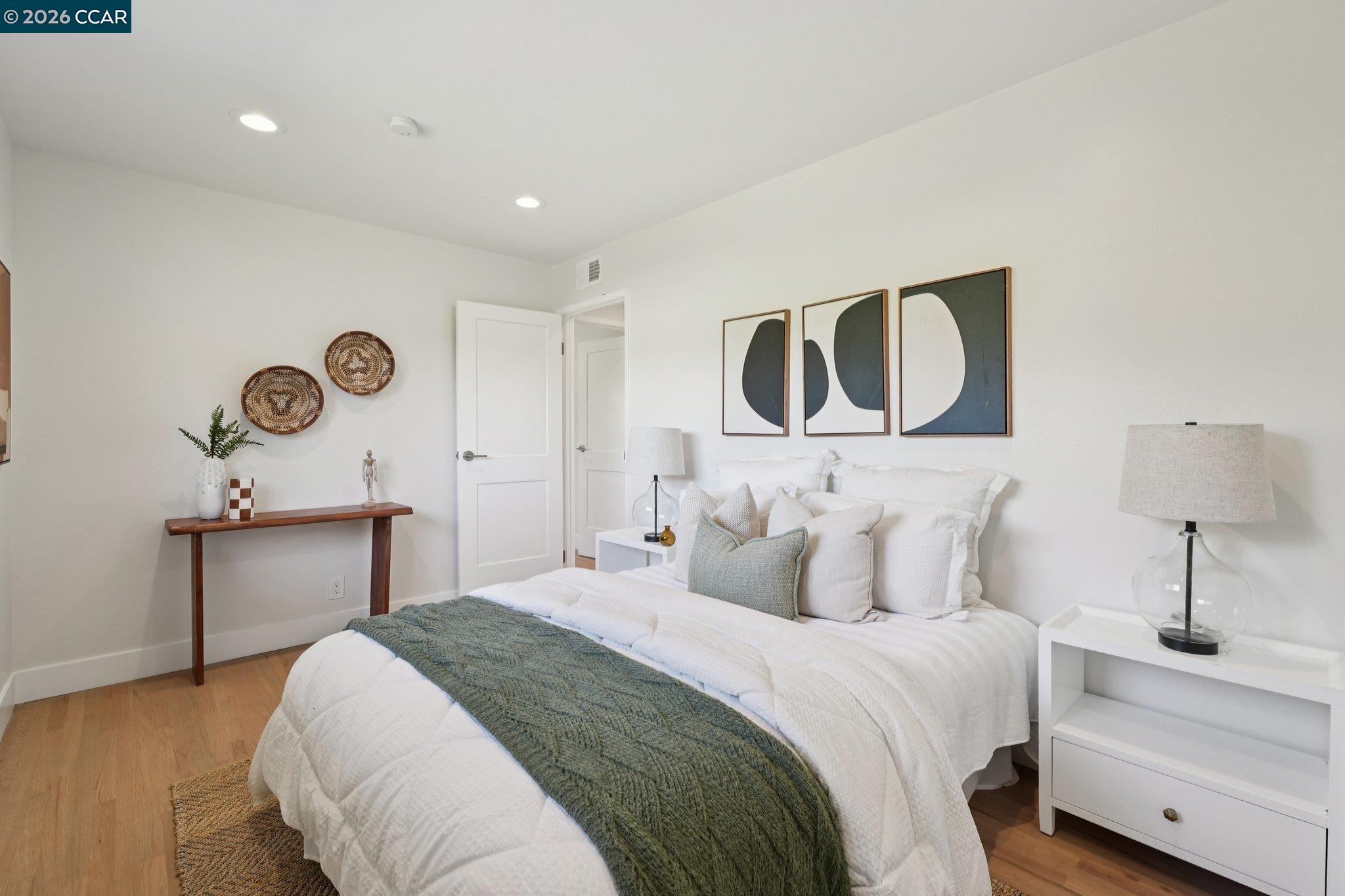 Detail Gallery Image 28 of 60 For 132 Whitethorne Dr, Moraga,  CA 94556 - 4 Beds | 3 Baths