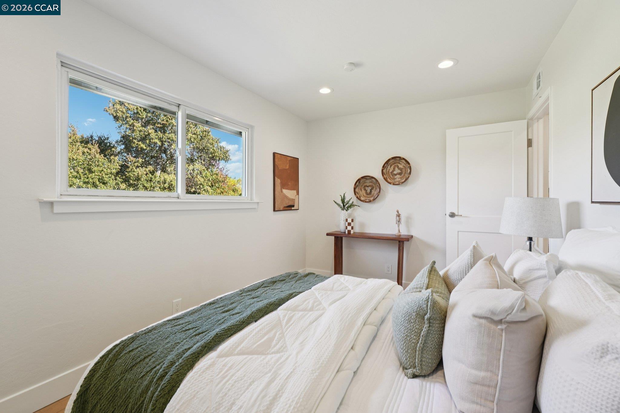 Detail Gallery Image 29 of 60 For 132 Whitethorne Dr, Moraga,  CA 94556 - 4 Beds | 3 Baths