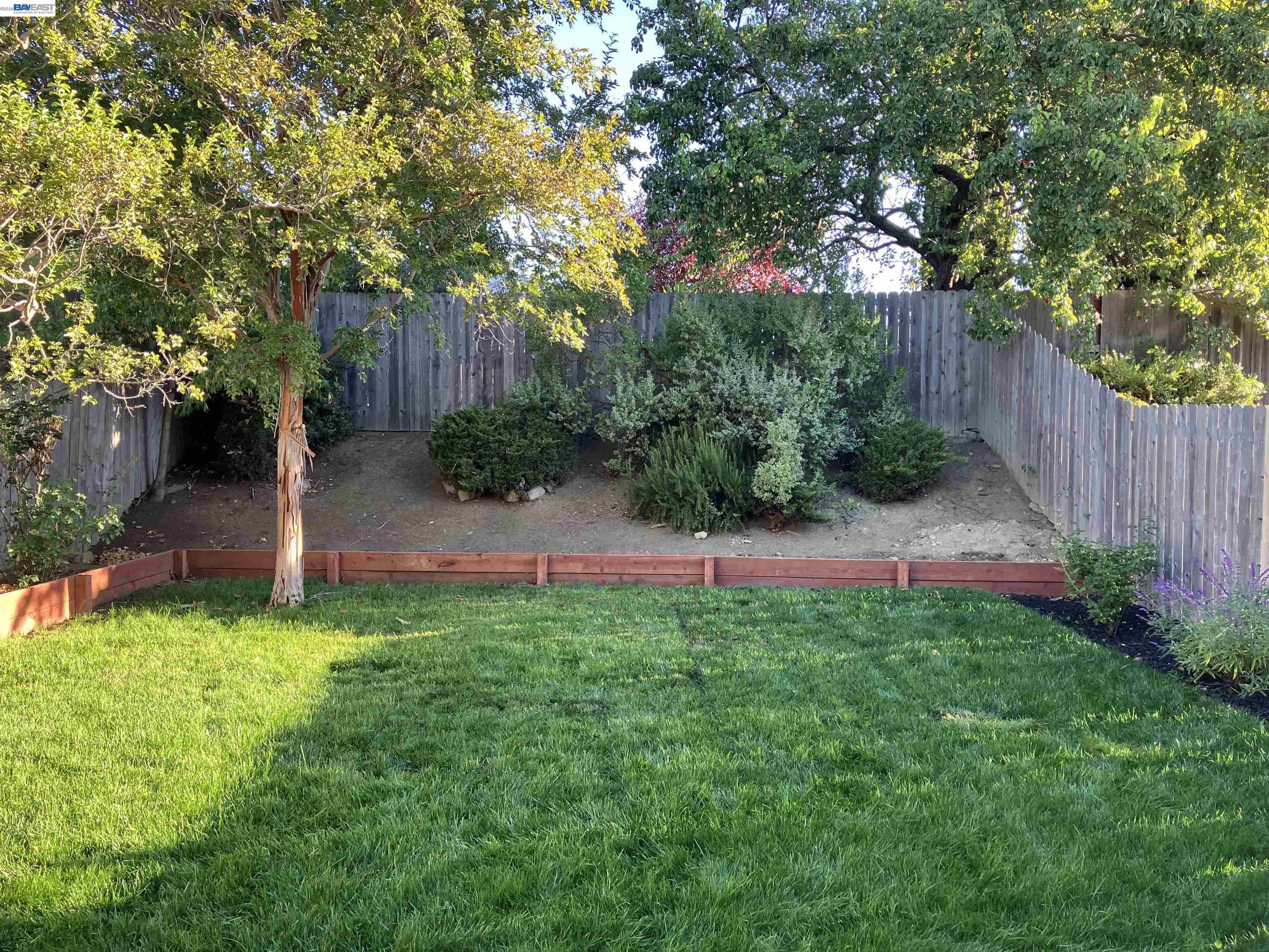 Detail Gallery Image 11 of 58 For 181 Yachtsman Dr, Vallejo,  CA 94591 - 3 Beds | 2/1 Baths