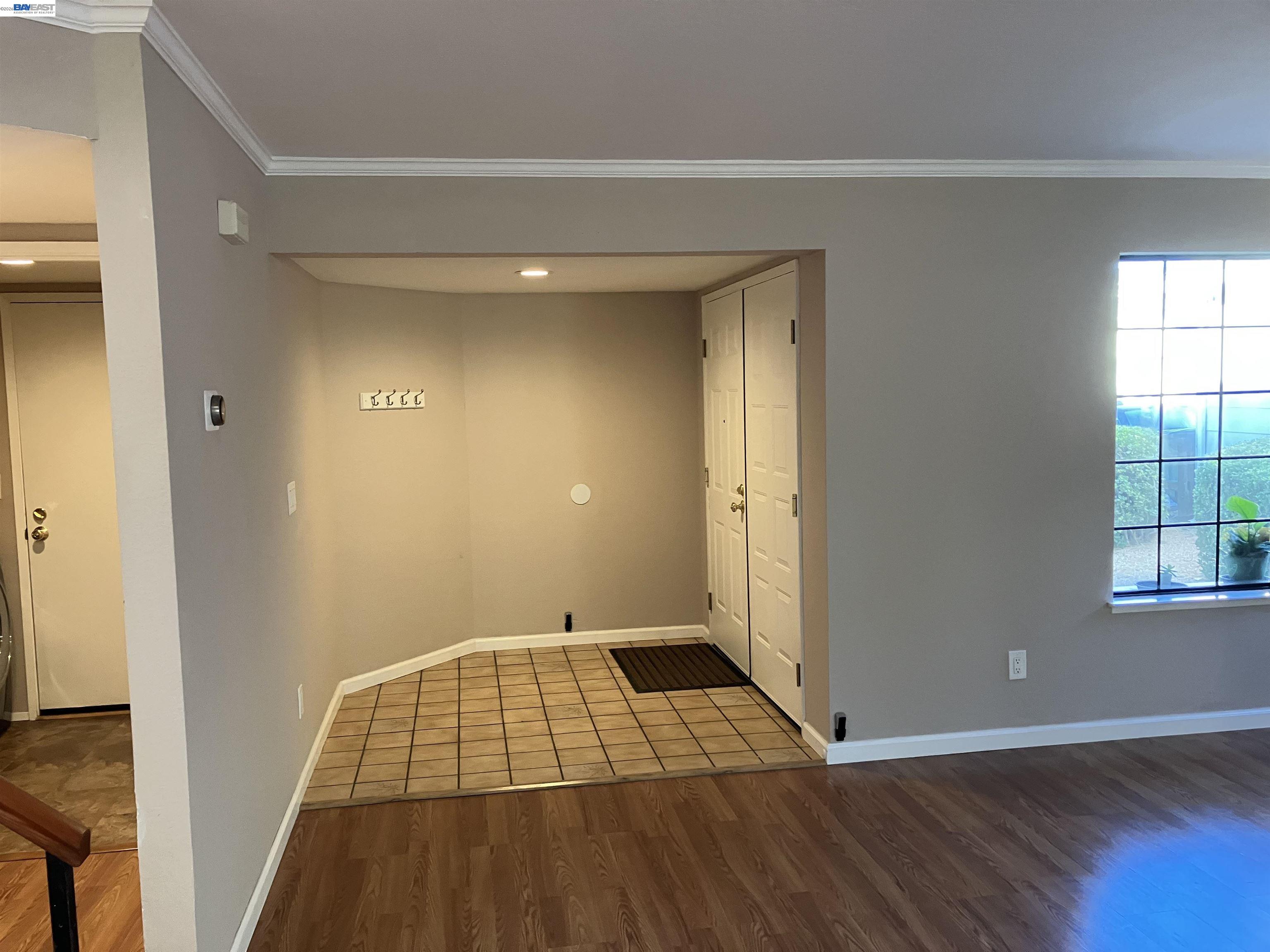 Detail Gallery Image 17 of 58 For 181 Yachtsman Dr, Vallejo,  CA 94591 - 3 Beds | 2/1 Baths