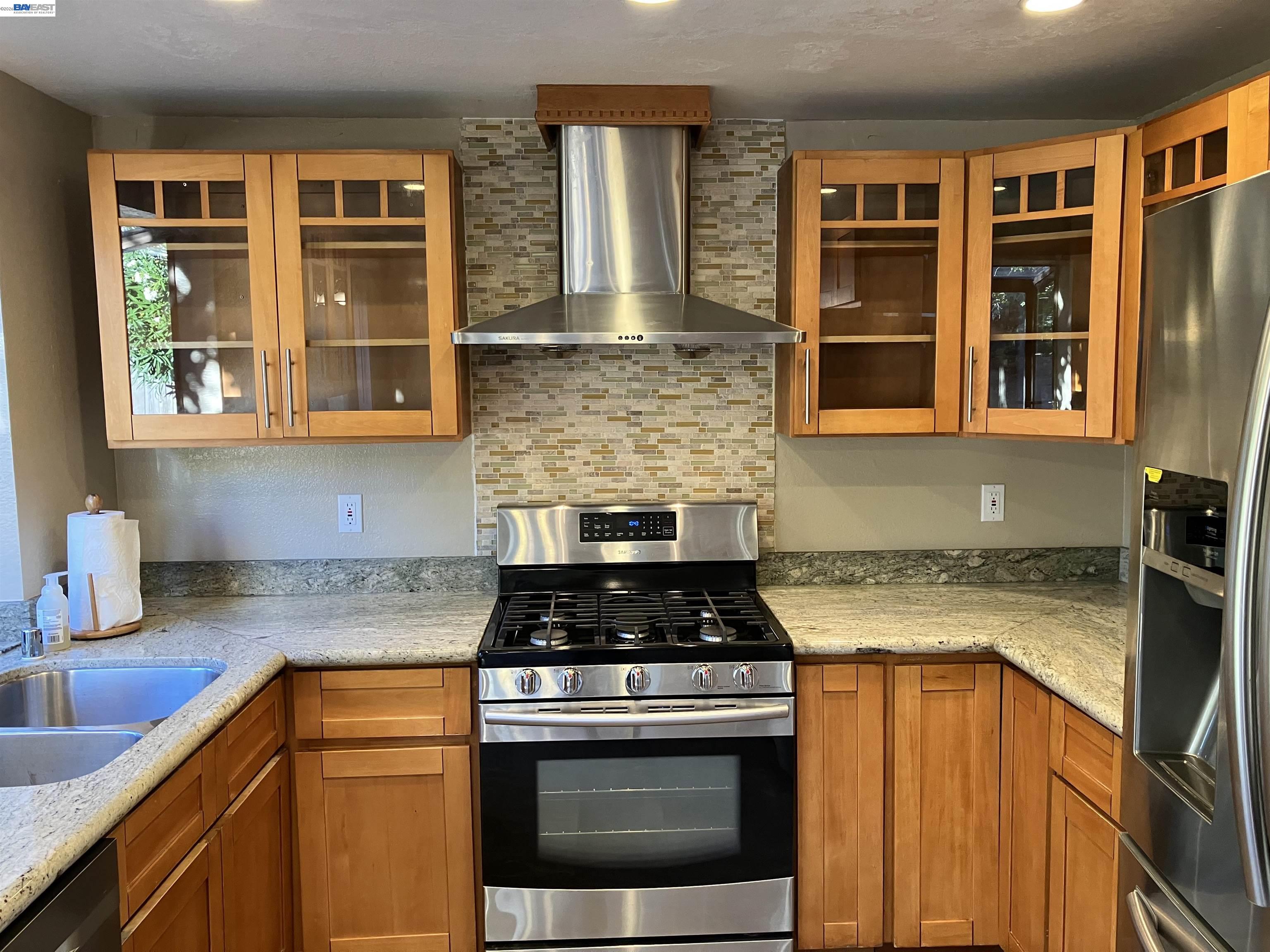 Detail Gallery Image 25 of 58 For 181 Yachtsman Dr, Vallejo,  CA 94591 - 3 Beds | 2/1 Baths