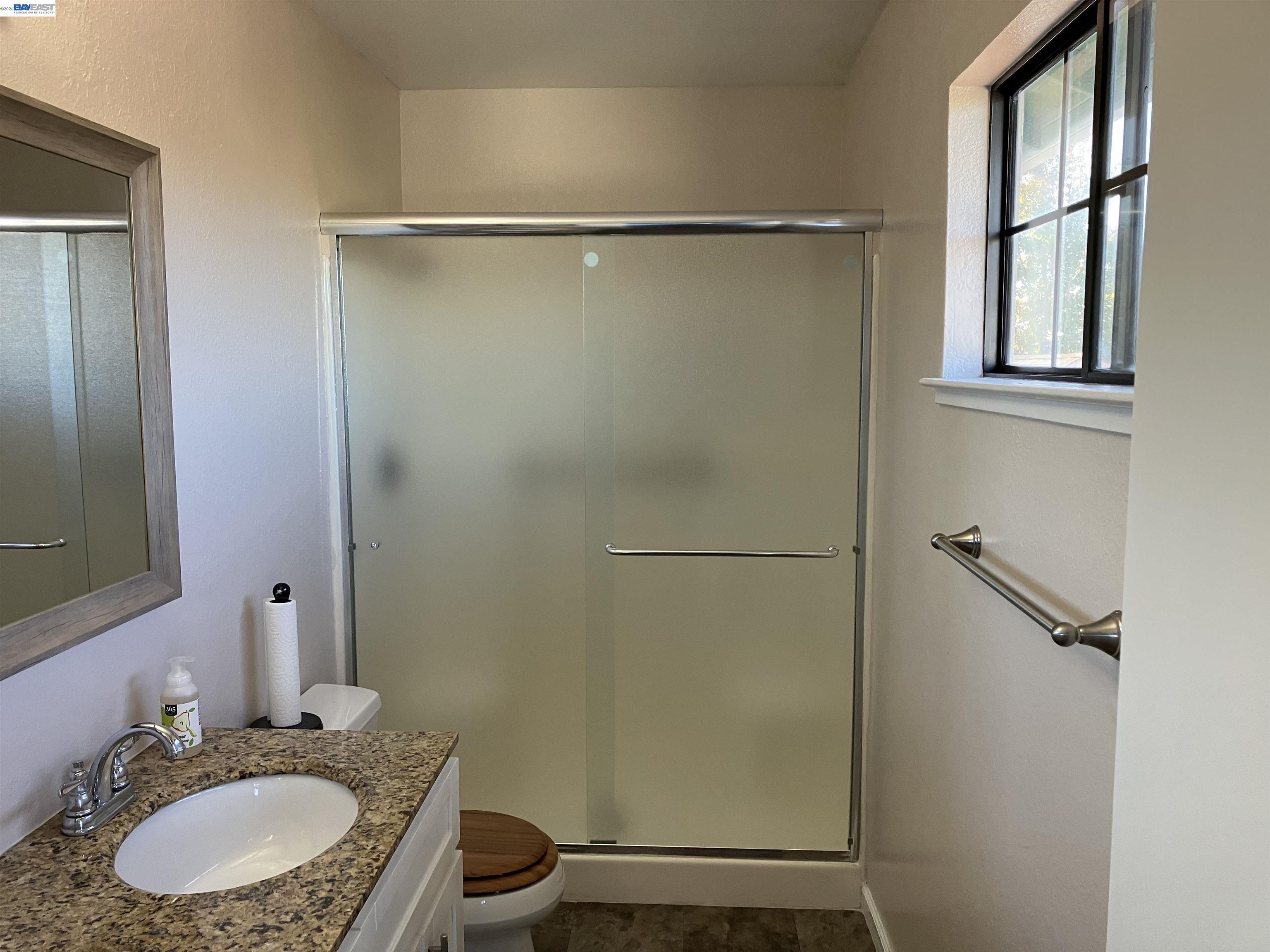 Detail Gallery Image 43 of 58 For 181 Yachtsman Dr, Vallejo,  CA 94591 - 3 Beds | 2/1 Baths