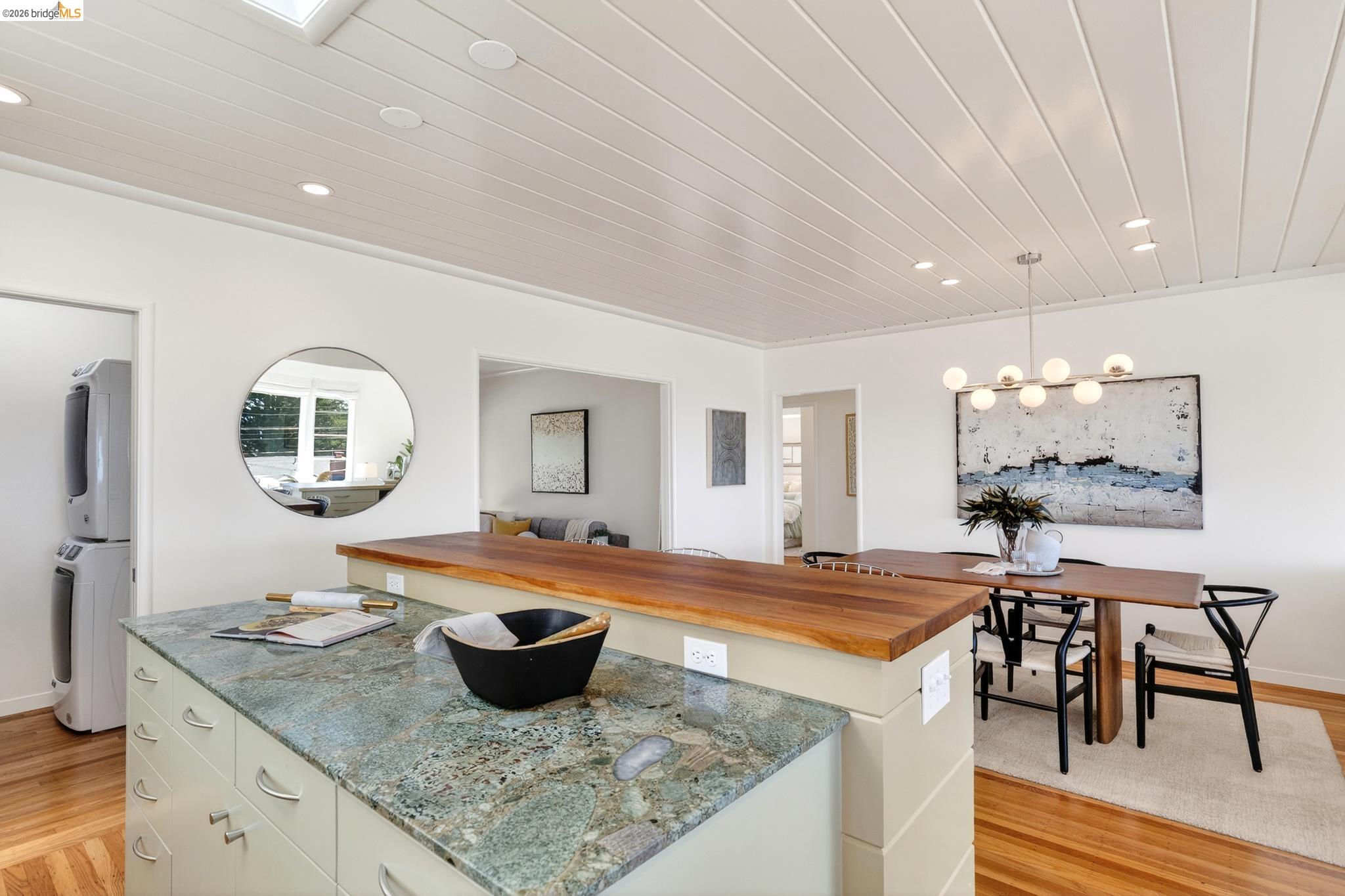 Detail Gallery Image 18 of 54 For 731 Grizzly Peak Blvd, Berkeley,  CA 94708 - 3 Beds | 2 Baths