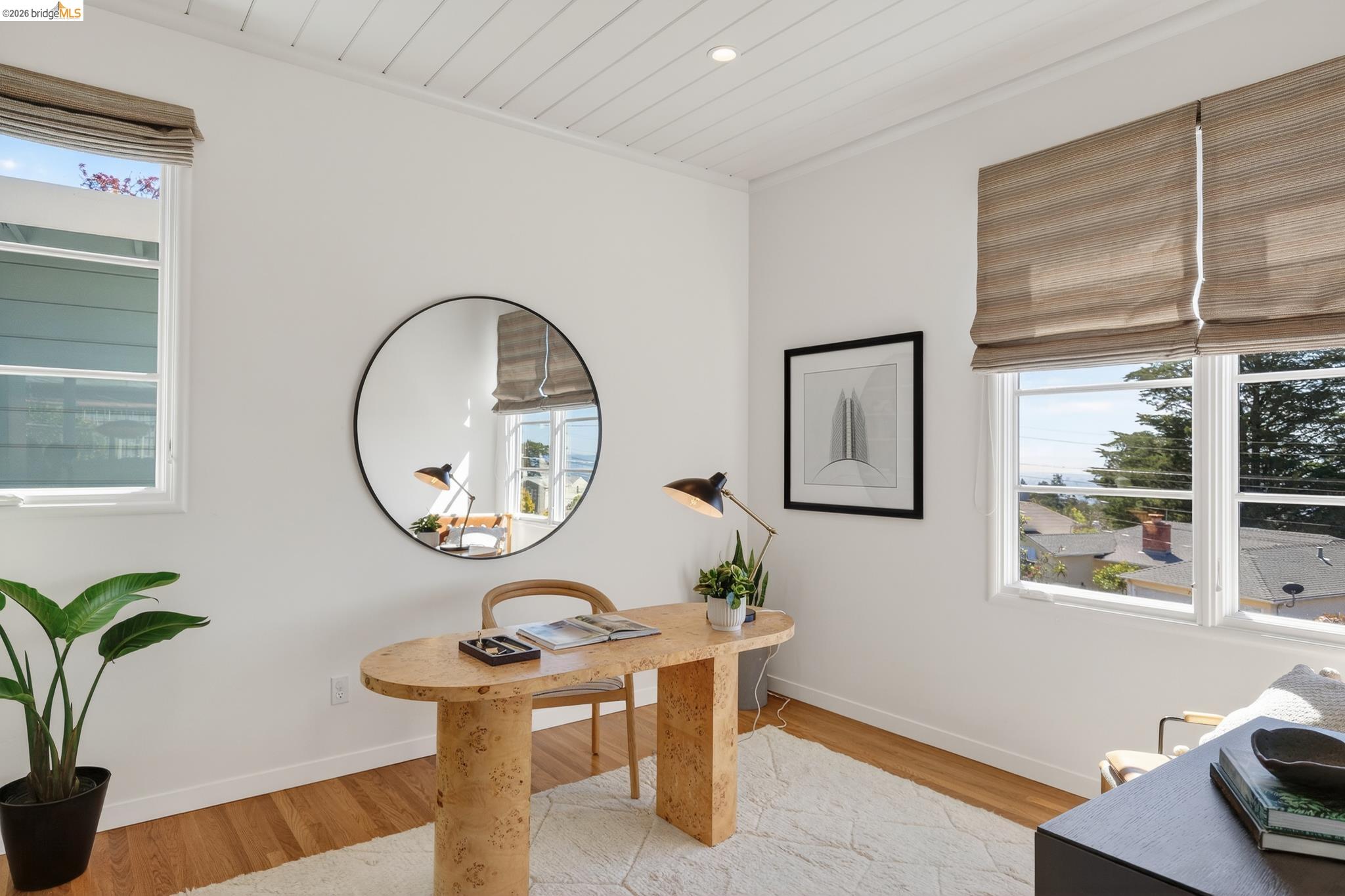 Detail Gallery Image 22 of 54 For 731 Grizzly Peak Blvd, Berkeley,  CA 94708 - 3 Beds | 2 Baths