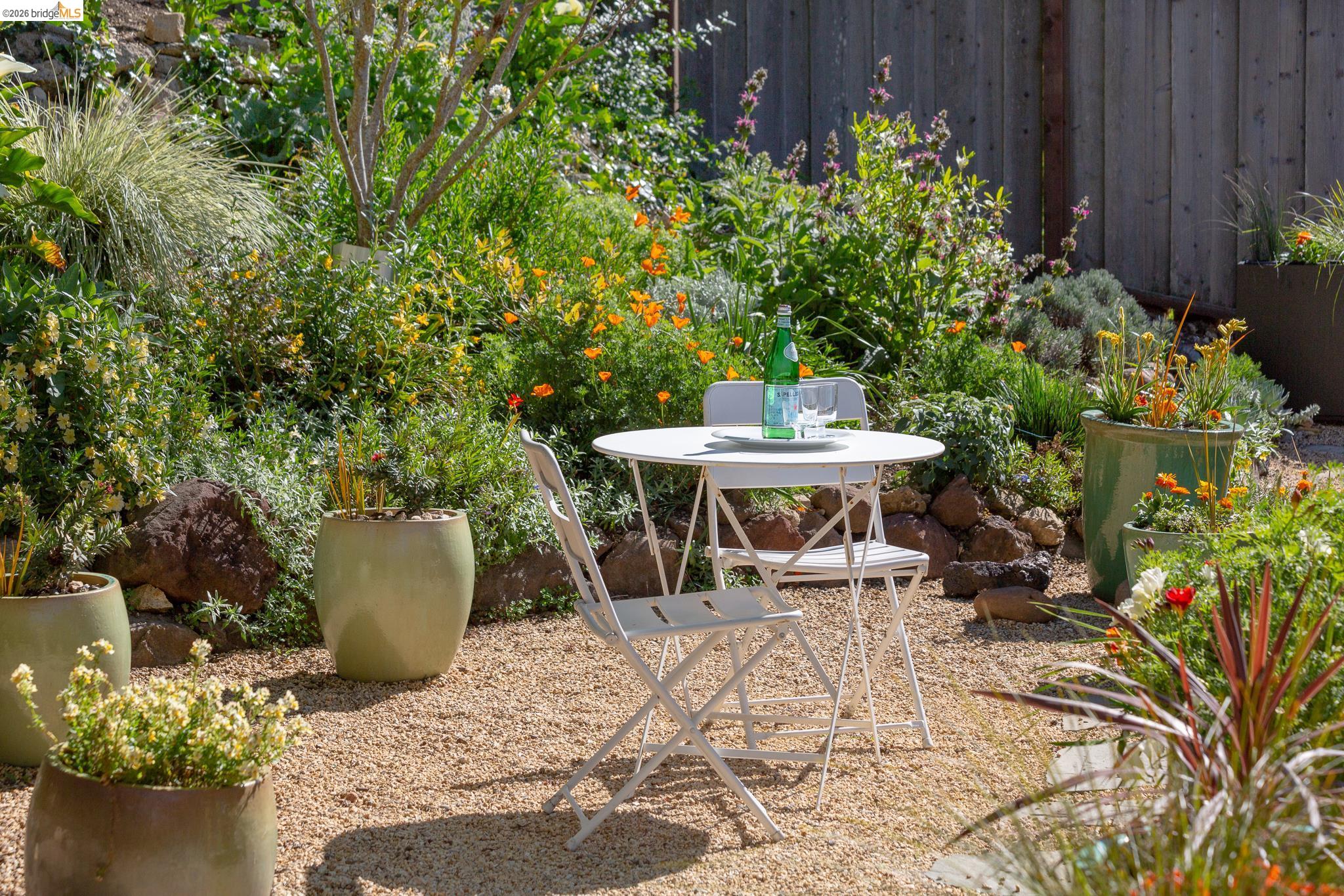 Detail Gallery Image 43 of 54 For 731 Grizzly Peak Blvd, Berkeley,  CA 94708 - 3 Beds | 2 Baths