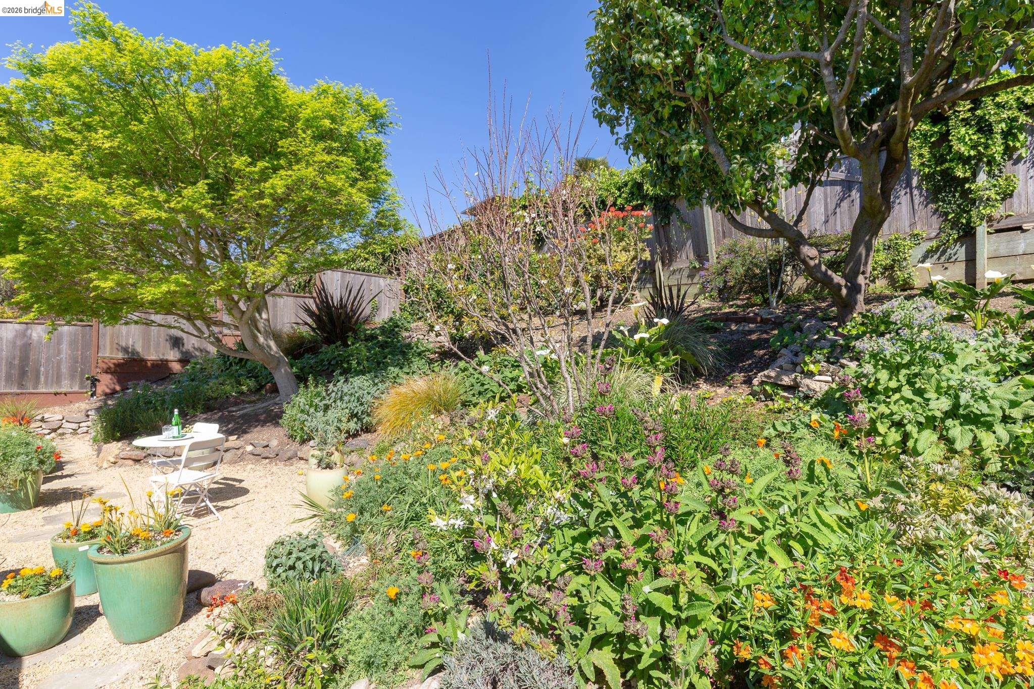 Detail Gallery Image 47 of 54 For 731 Grizzly Peak Blvd, Berkeley,  CA 94708 - 3 Beds | 2 Baths