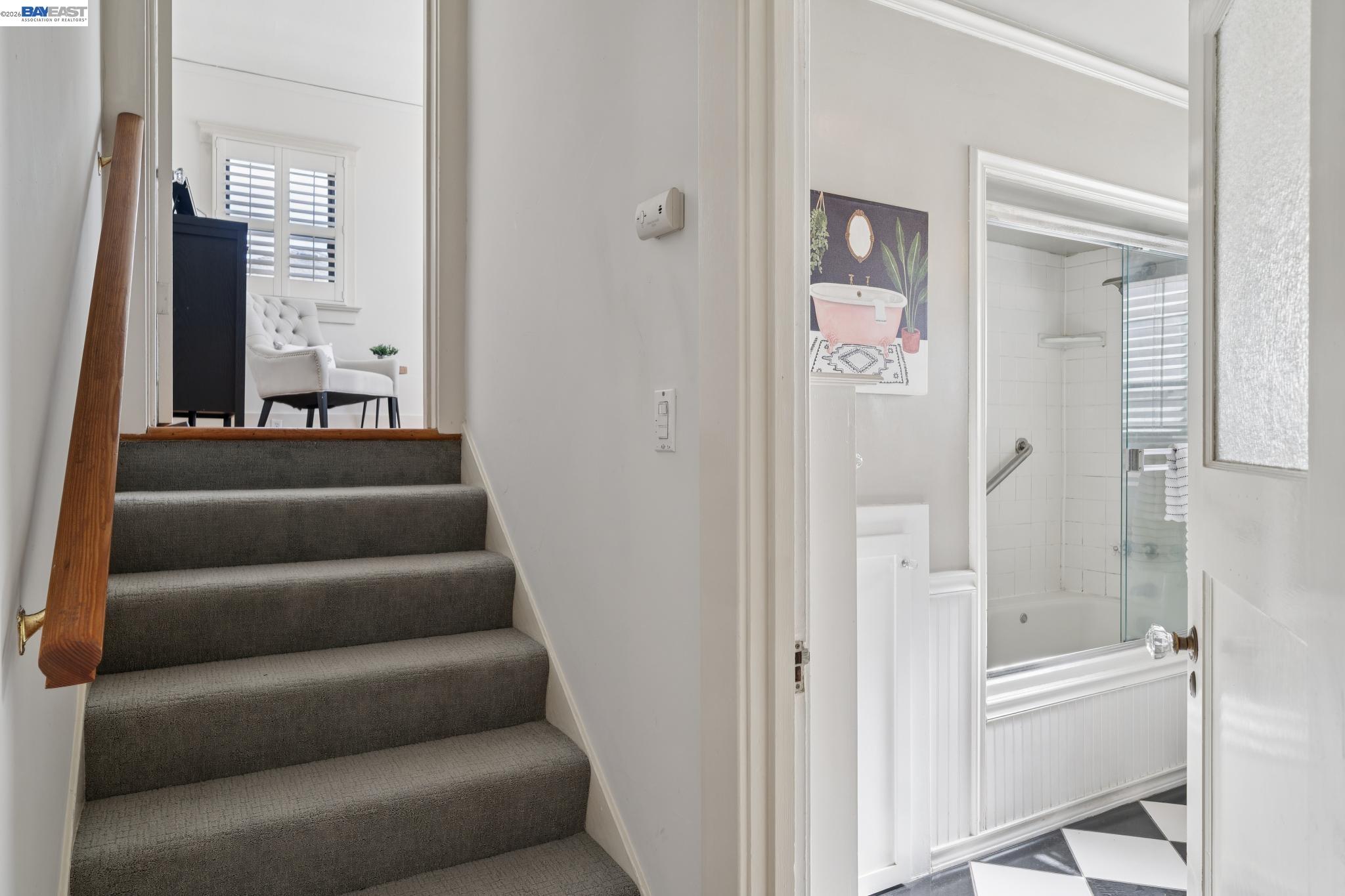 Detail Gallery Image 19 of 32 For 1718 High St, Alameda,  CA 94501 - 3 Beds | 1/1 Baths