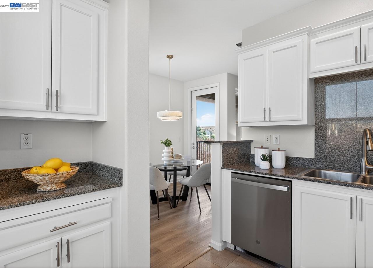 Photo #15: 41127146 Listing: Photo #15