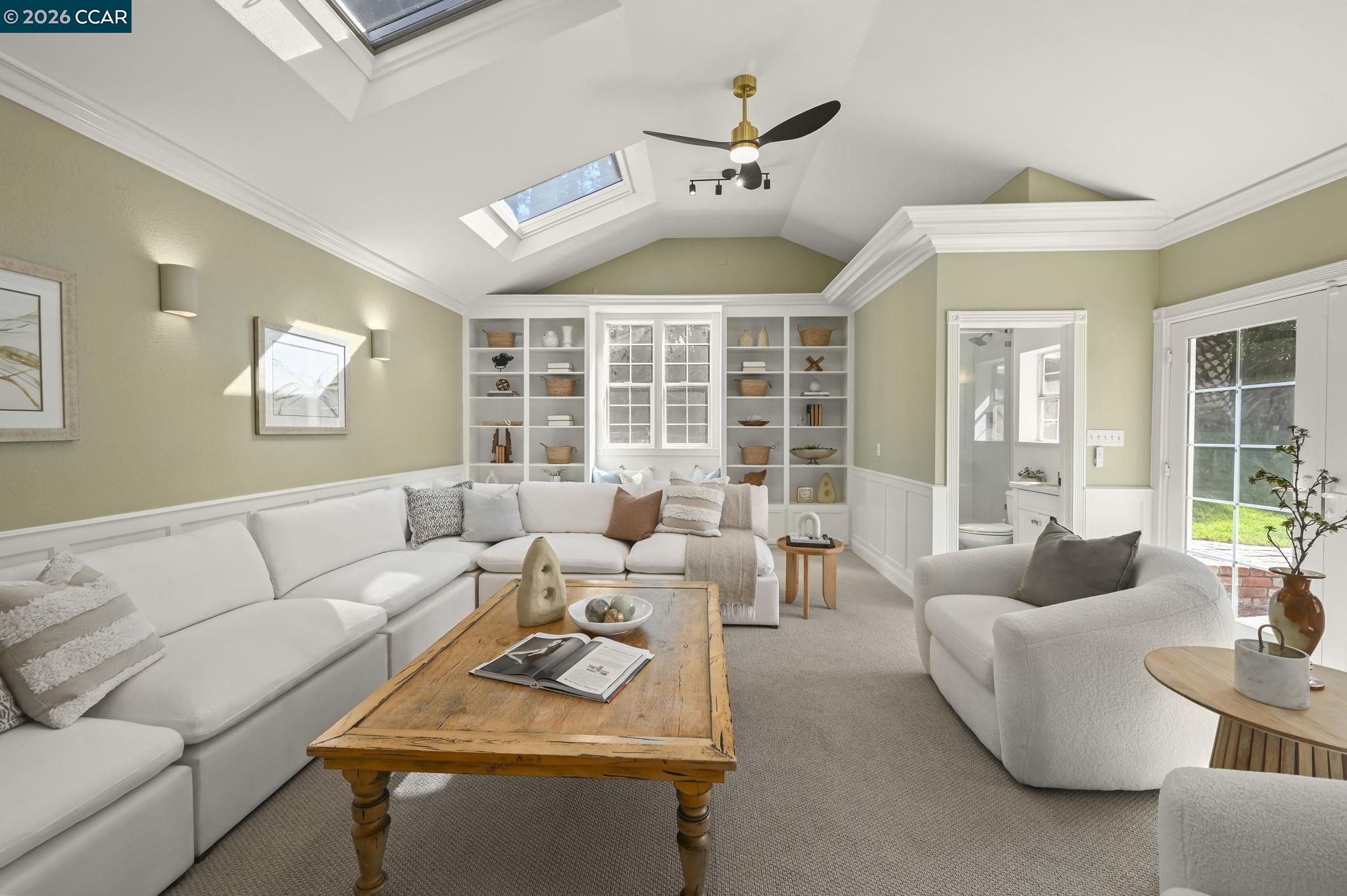 Detail Gallery Image 11 of 31 For 823 Turrini Dr, Danville,  CA 94526 - 3 Beds | 4 Baths