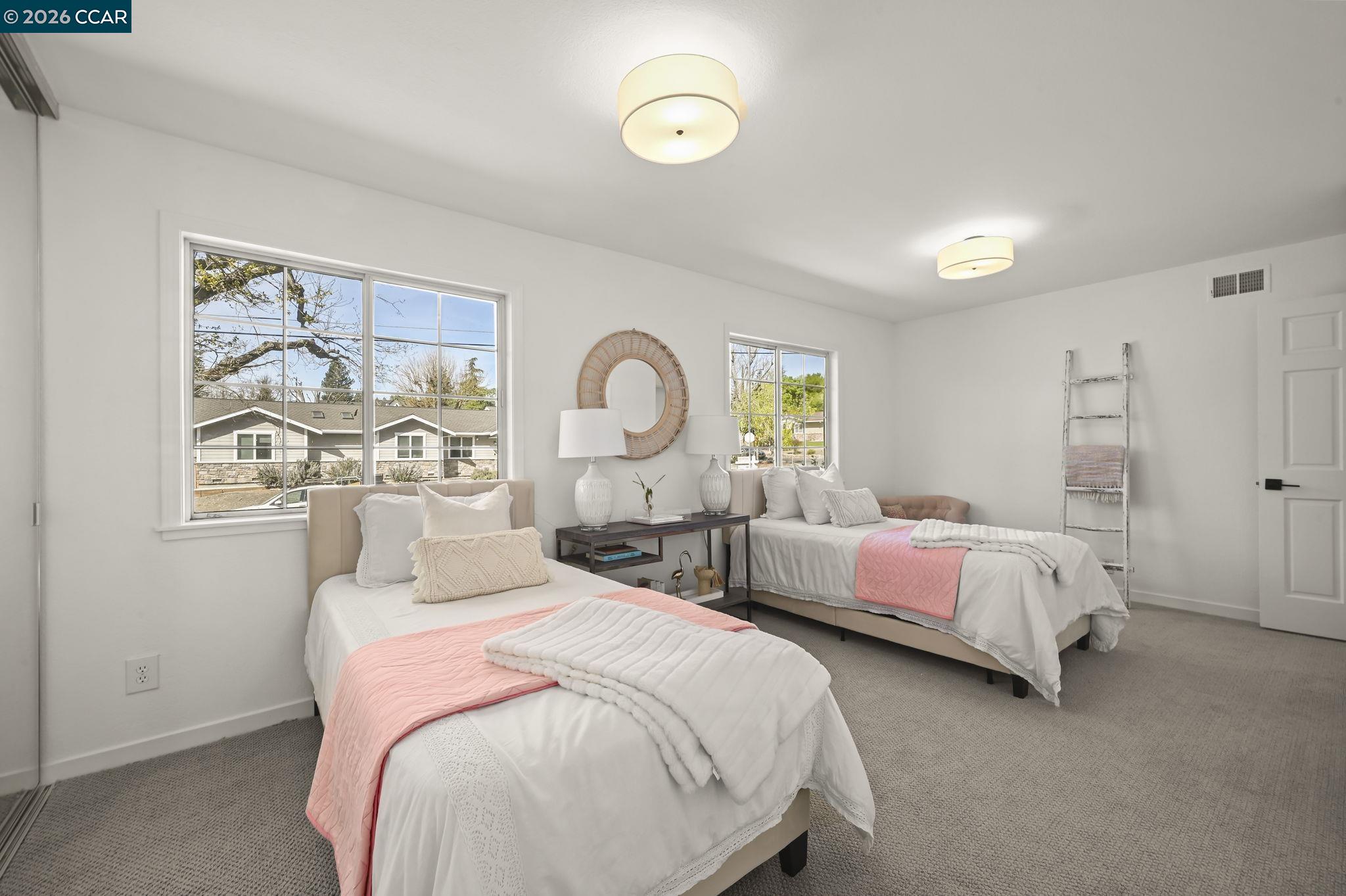 Detail Gallery Image 20 of 31 For 823 Turrini Dr, Danville,  CA 94526 - 3 Beds | 4 Baths