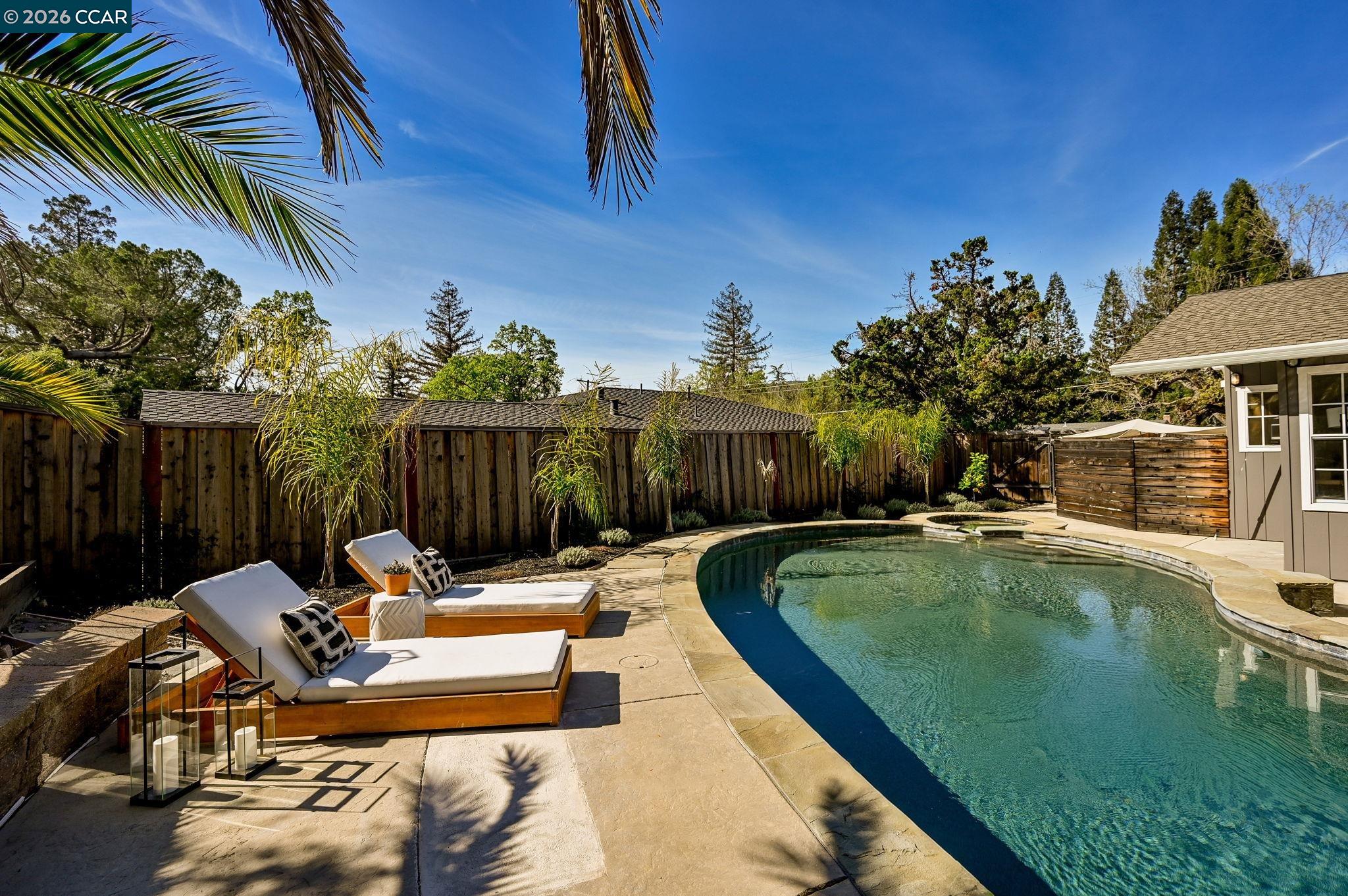 Detail Gallery Image 25 of 31 For 823 Turrini Dr, Danville,  CA 94526 - 3 Beds | 4 Baths