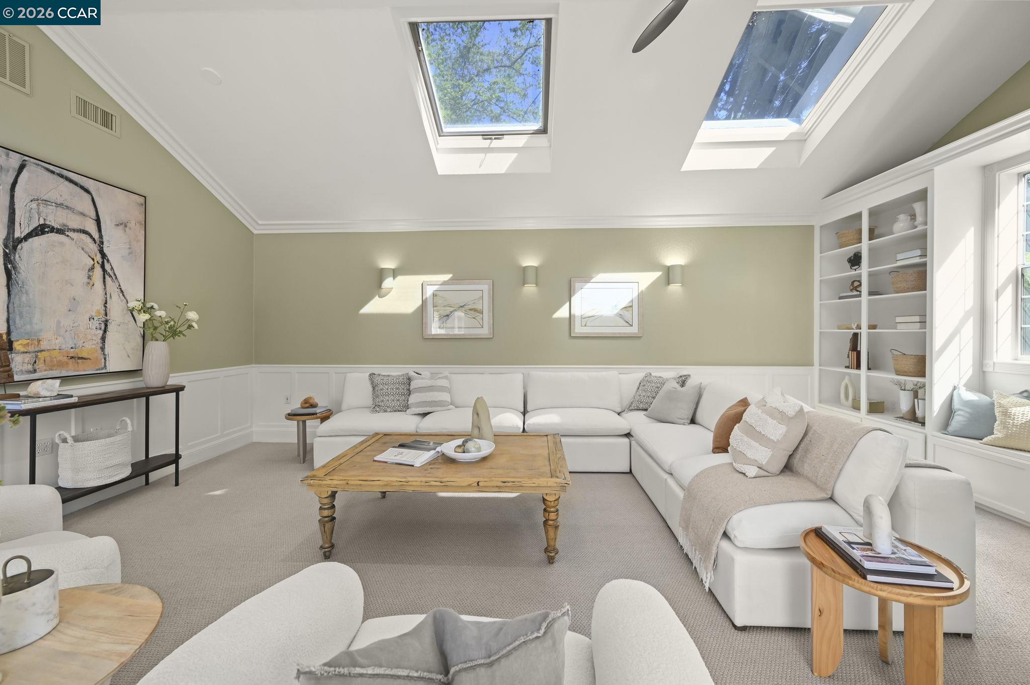 Detail Gallery Image 10 of 31 For 823 Turrini Dr, Danville,  CA 94526 - 3 Beds | 4 Baths