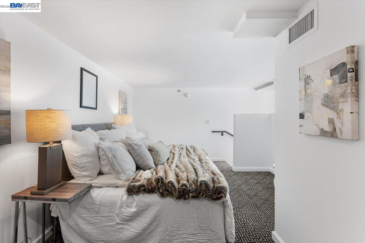 Detail Gallery Image 11 of 27 For 226 2nd St #G2,  Oakland,  CA 94607 - 1 Beds | 1 Baths