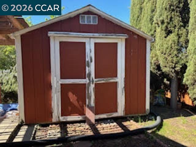 Detail Gallery Image 14 of 24 For 4153 S Royal Links Cir, Antioch,  CA 94509 - 4 Beds | 2 Baths