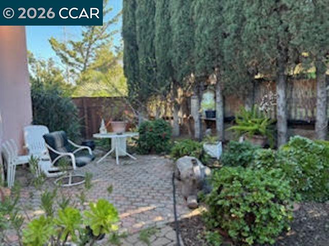 Detail Gallery Image 18 of 24 For 4153 S Royal Links Cir, Antioch,  CA 94509 - 4 Beds | 2 Baths