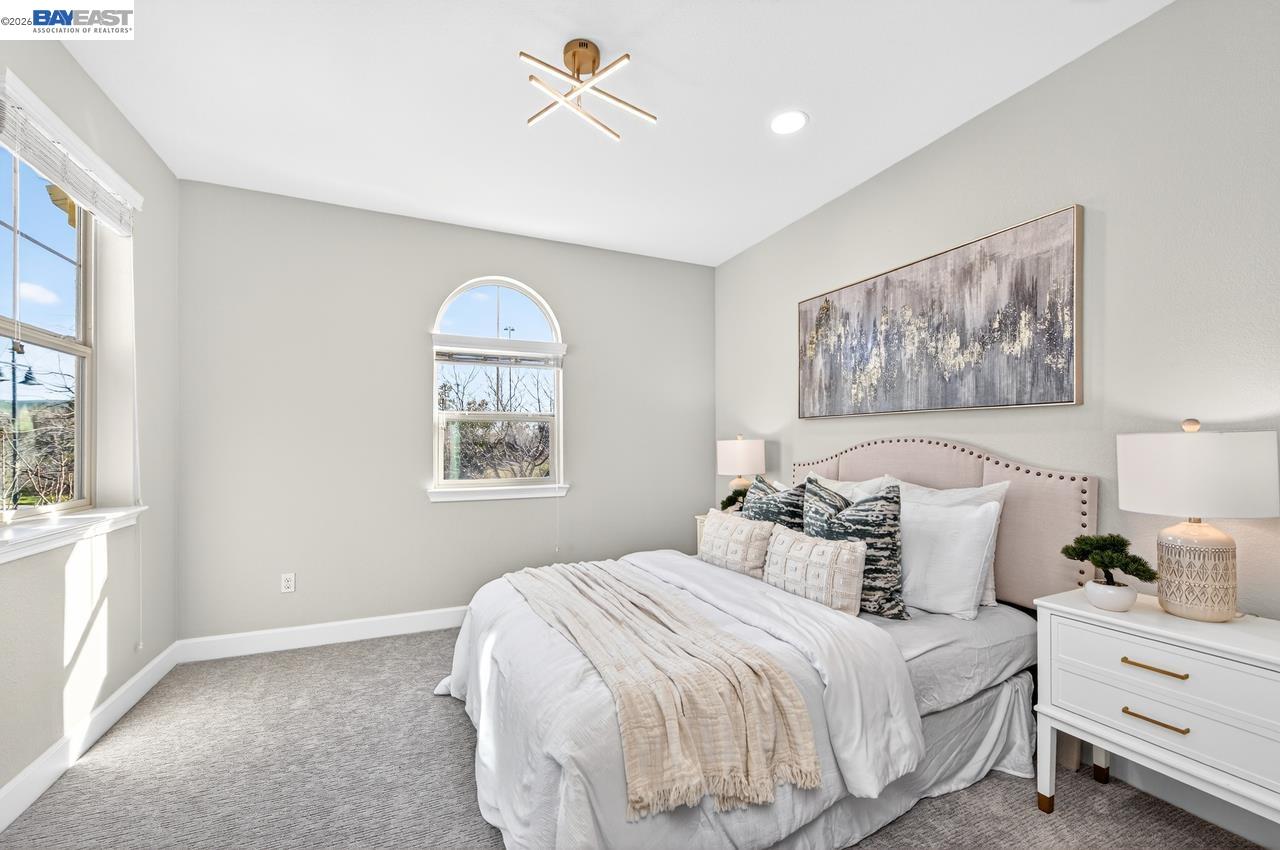 Detail Gallery Image 15 of 39 For 4433 Cherico Ln, Dublin,  CA 94568 - 4 Beds | 3/2 Baths