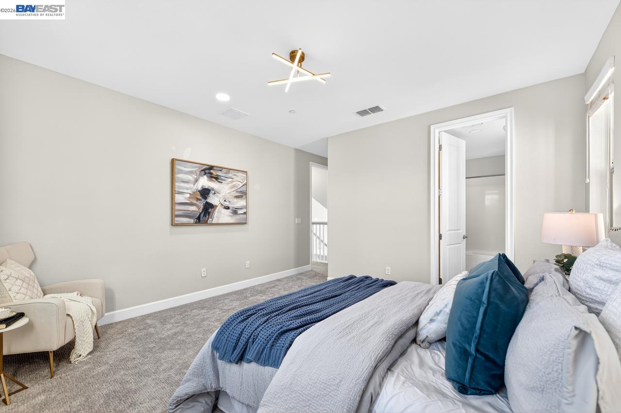 Detail Gallery Image 20 of 39 For 4433 Cherico Ln, Dublin,  CA 94568 - 4 Beds | 3/2 Baths