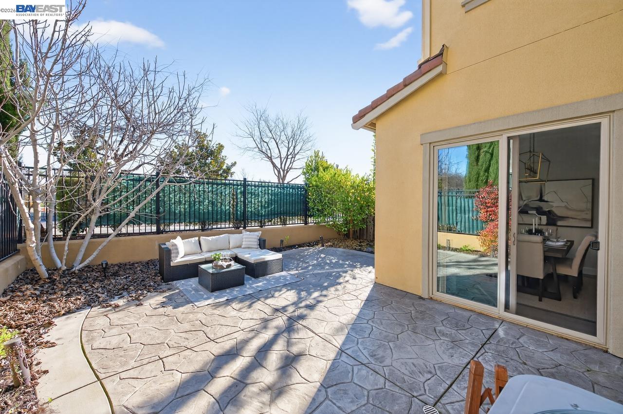Detail Gallery Image 32 of 39 For 4433 Cherico Ln, Dublin,  CA 94568 - 4 Beds | 3/2 Baths