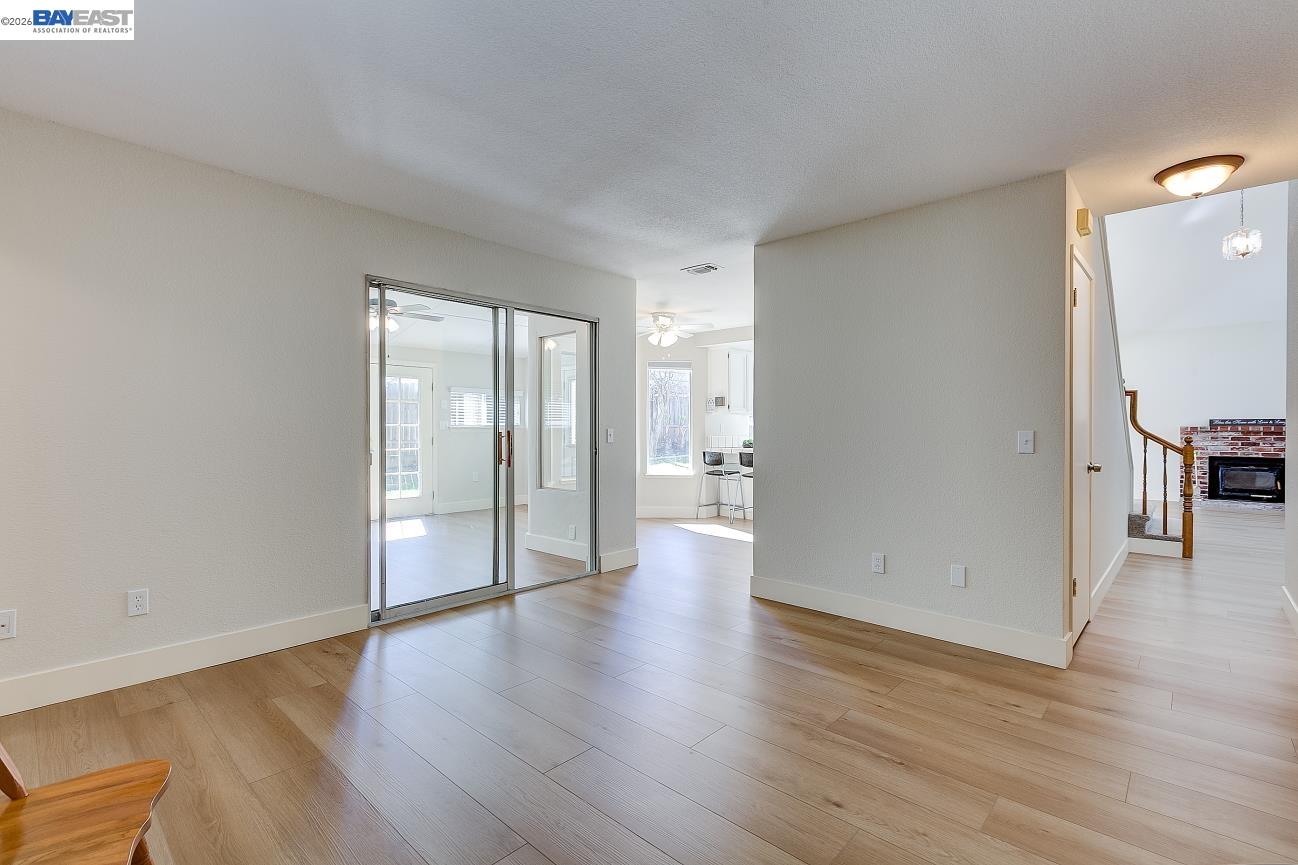 Detail Gallery Image 20 of 49 For 8524 Oak Harbour Ct, Fair Oaks,  CA 95628 - 5 Beds | 4 Baths