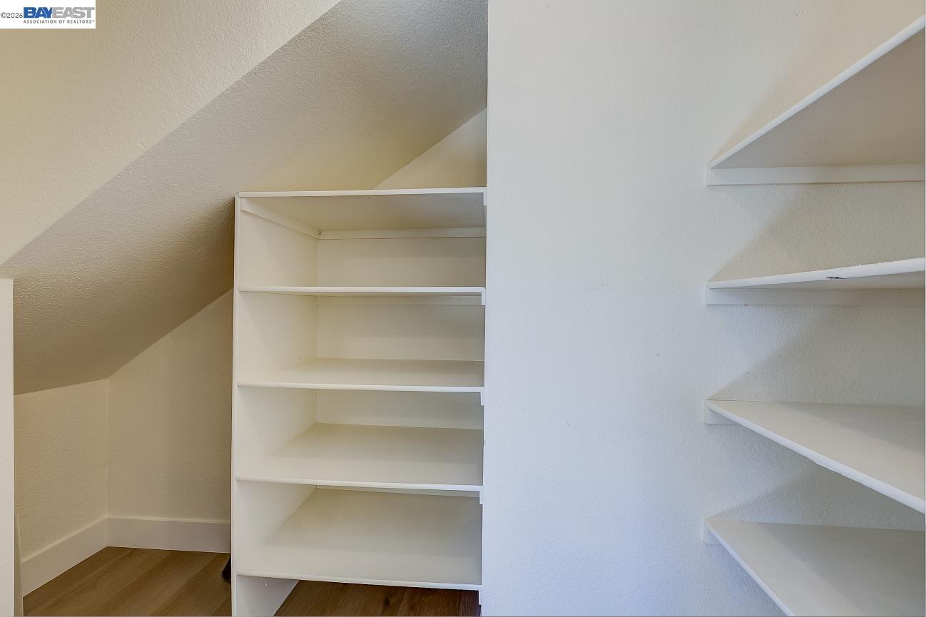 Detail Gallery Image 30 of 49 For 8524 Oak Harbour Ct, Fair Oaks,  CA 95628 - 5 Beds | 4 Baths