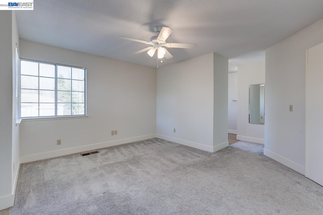 Detail Gallery Image 34 of 49 For 8524 Oak Harbour Ct, Fair Oaks,  CA 95628 - 5 Beds | 4 Baths