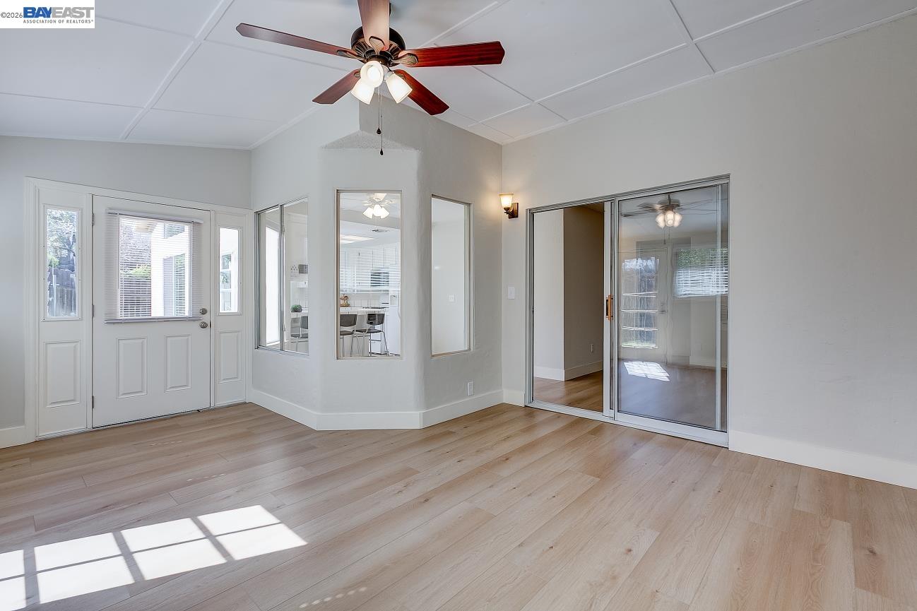 Detail Gallery Image 36 of 49 For 8524 Oak Harbour Ct, Fair Oaks,  CA 95628 - 5 Beds | 4 Baths