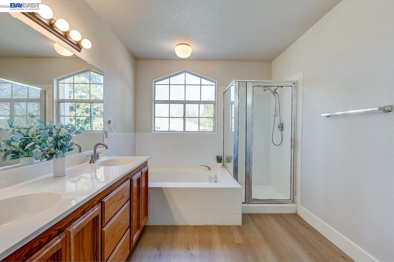 Detail Gallery Image 38 of 49 For 8524 Oak Harbour Ct, Fair Oaks,  CA 95628 - 5 Beds | 4 Baths