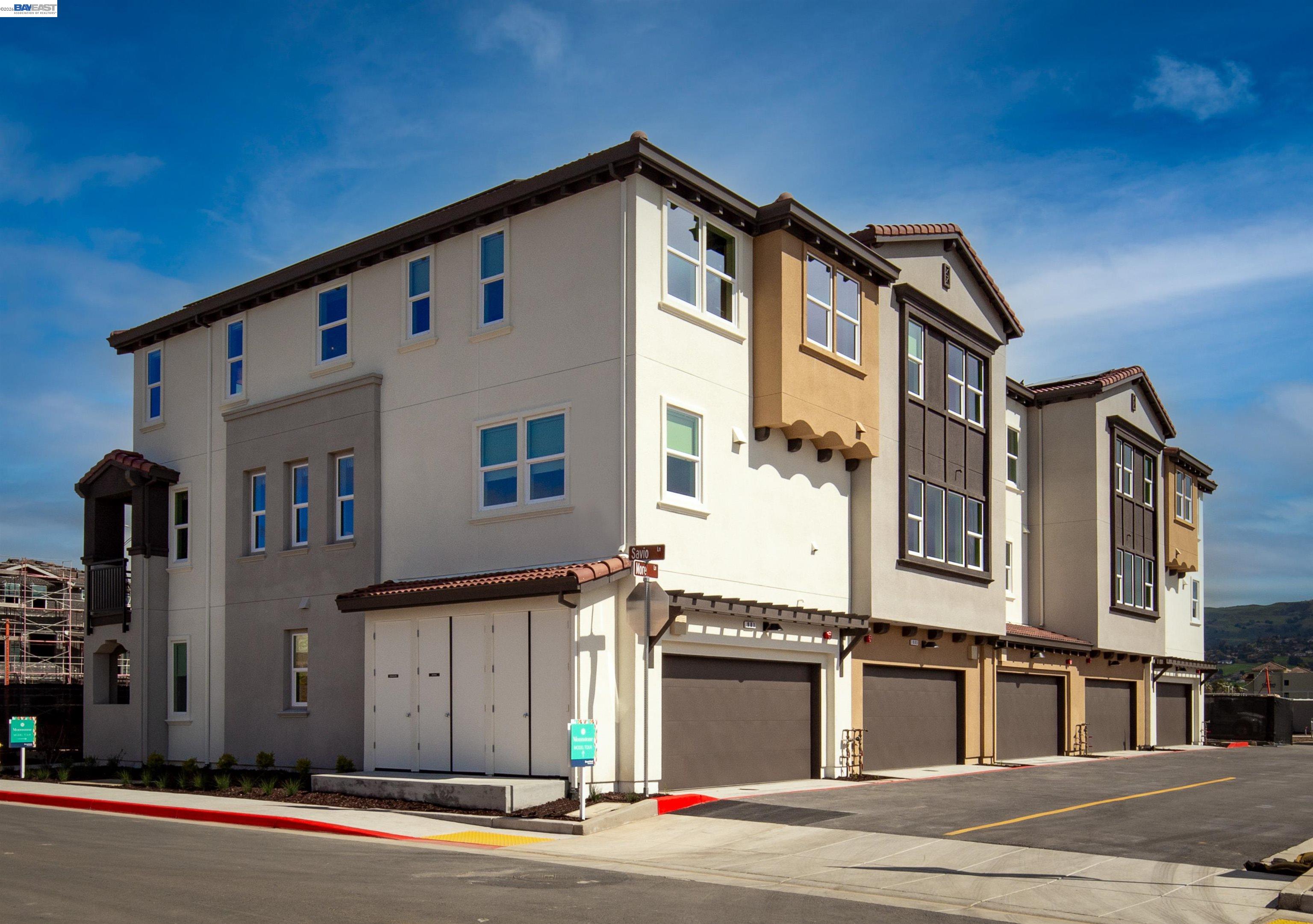 Detail Gallery Image 2 of 15 For 901 More Lane #1301,  Morgan Hill,  CA 95037 - 4 Beds | 3/1 Baths